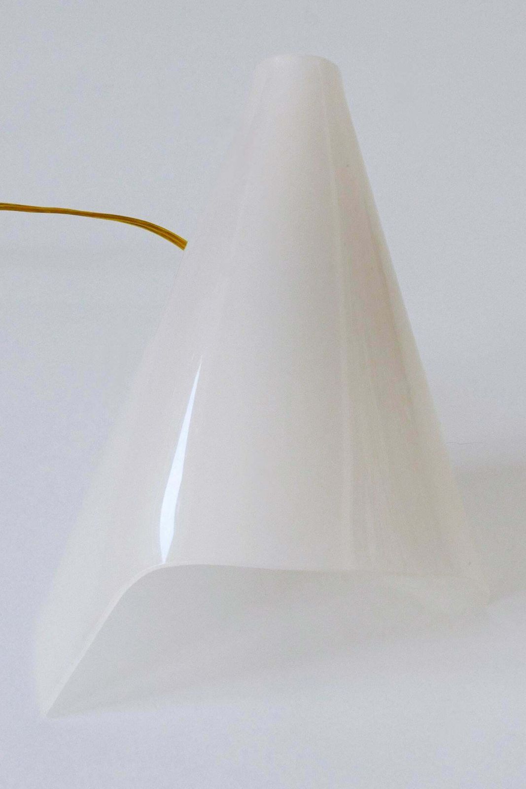 photo furniture Extremely Rare And Lovely Mid Century Modern Lucite Table Lamp Sweden 1960s