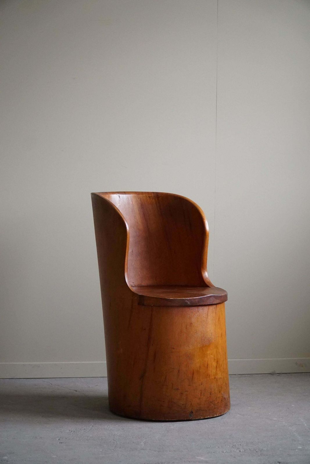 photo vintage Hand Carved Primitive Stump Chair In Pine Swedish Modern Wabi Sabi 1960s