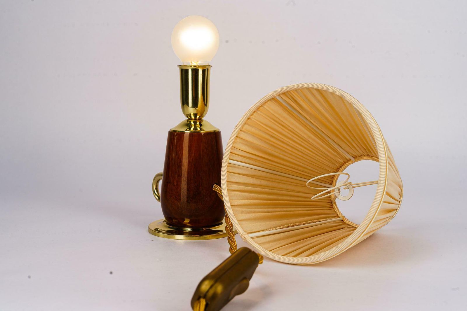 506.0 Rupert Nikoll Cherry Wood Table Lamp With Fabric Shade Vienna Around 1950s photo