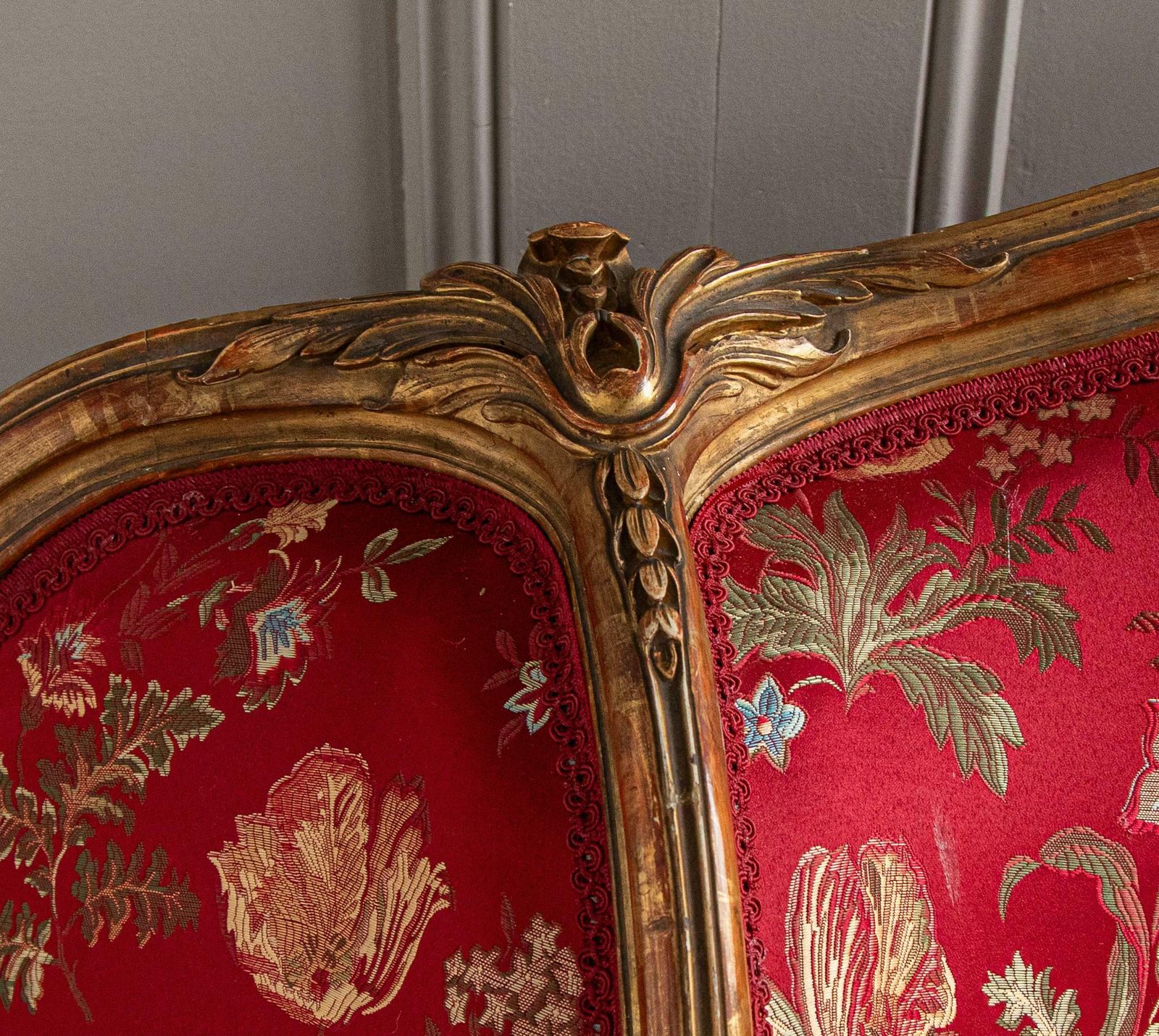 Circa 1880 Italian Large Gilt Wood Lxv Style Confidente Sofa photo vinterior
