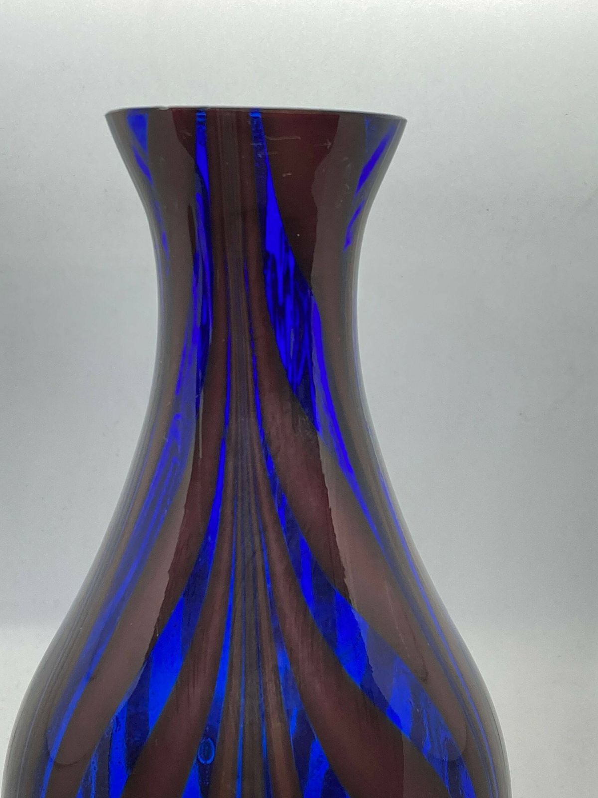 Vintage Fratelli Toso Murano Style Vase/Vintage Vase/Blue Red Vase/ Glass Vase/ Murano Glass Blue Vase/ Colored Glass/ Vintage Blue Glass