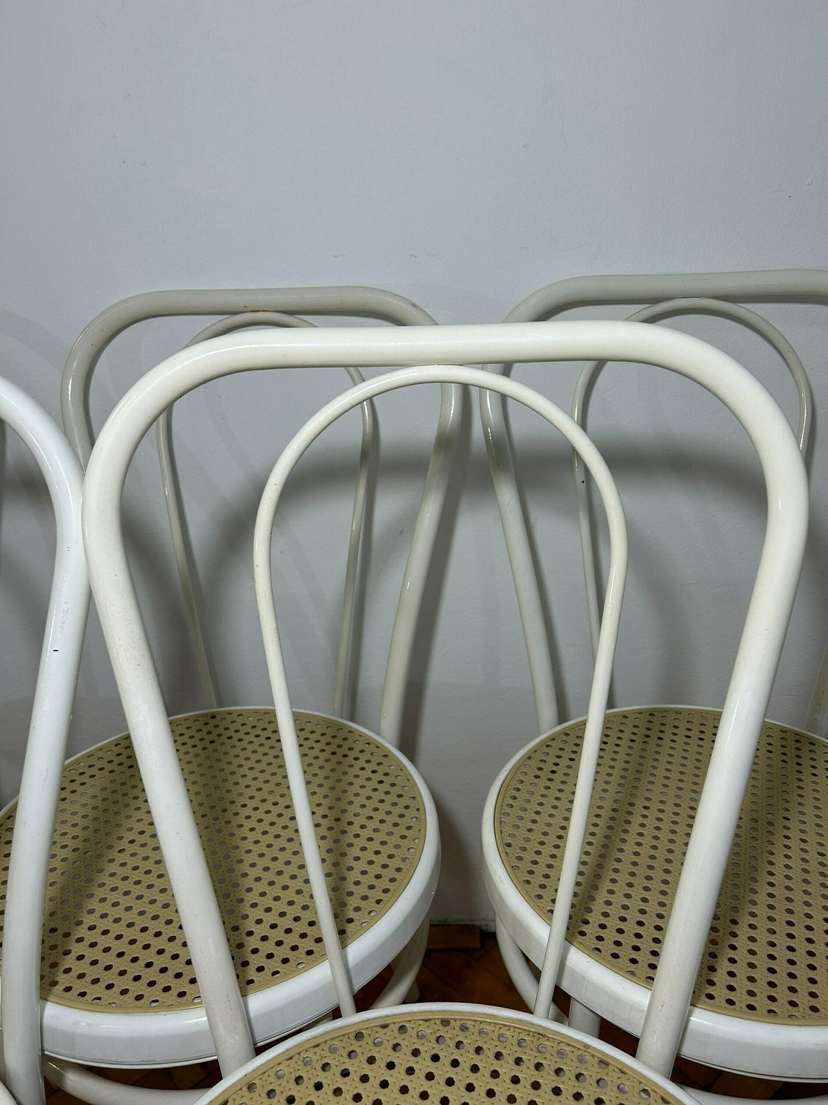 1 Of4 Retro White Metal Cafe Chairs Plastic Seat Cafe Set 1980s / Pop Art Thonet Style / 80s /Coffee Chairs/Bistro Chair photo furniture