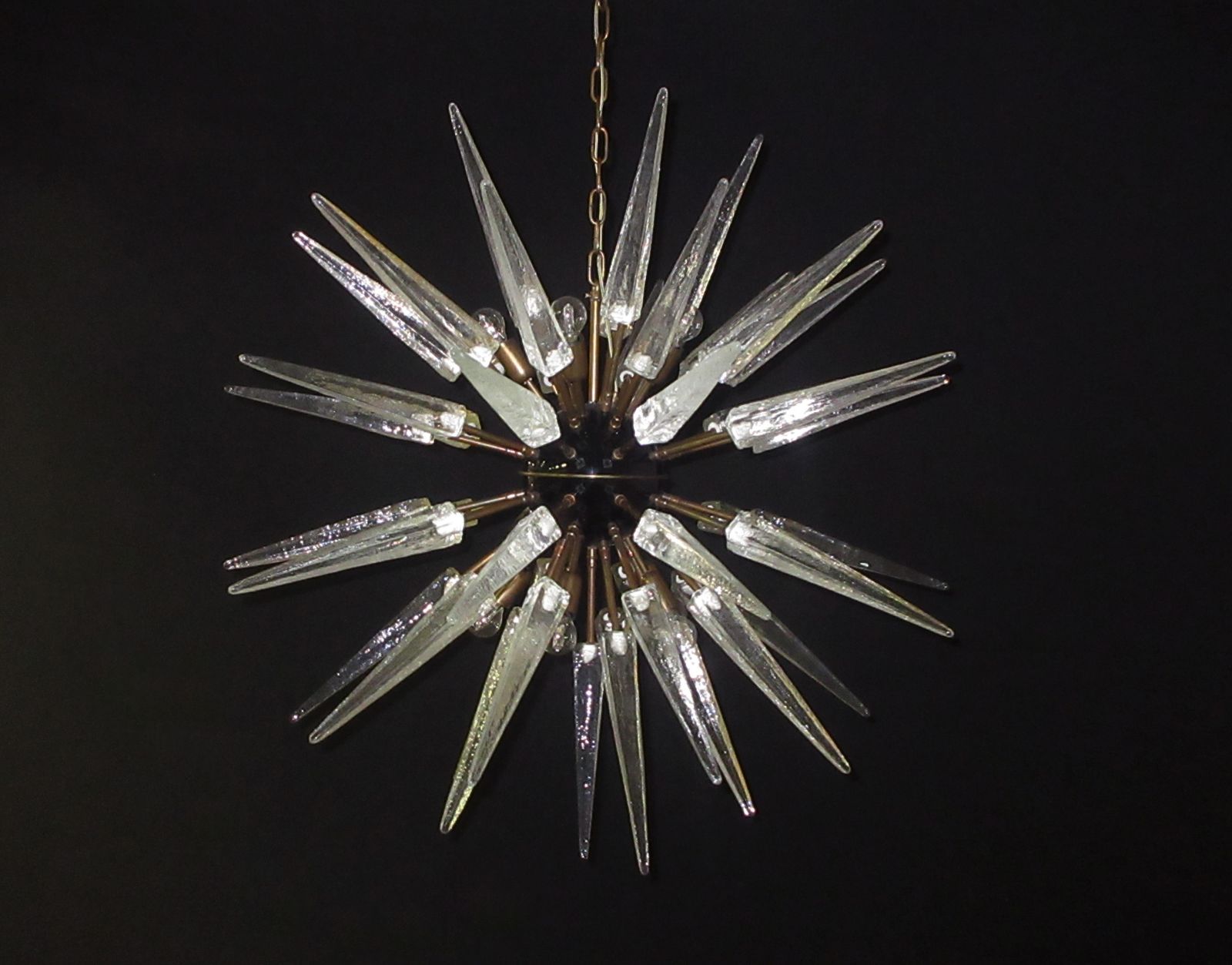 Exceptional Murano Trasparent Glass Sputnik Chandelier   51 Glasses
