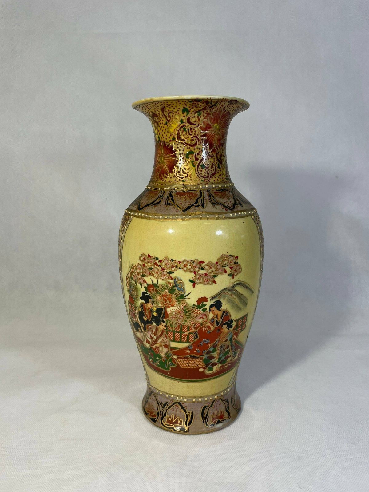 Chinese Porcelain Flutted Vase In Japanese Satsuma Floral And Palace Design
