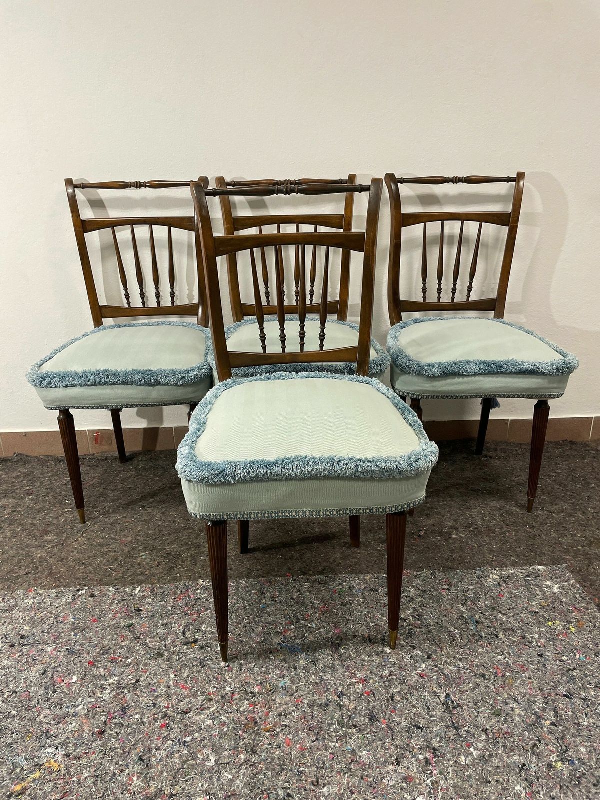 Set Of Table And 4 Vintage Italian Dining Chairs Regency Mahogany Side Chairs/ Vintage Furniture/ Italian Design/Dining Chairs/ Retro Chairs photo furniture