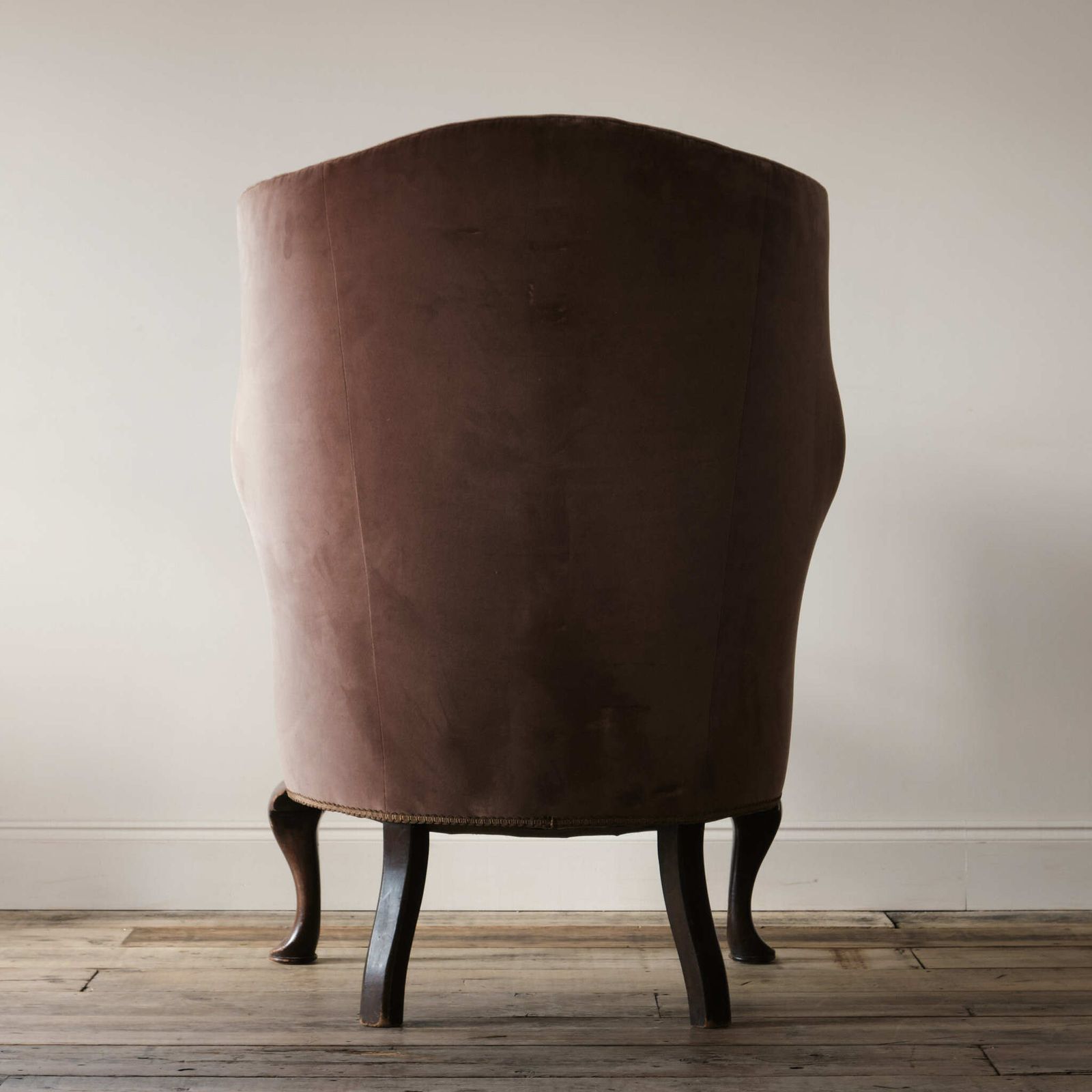 Large Country House Barrel Back Armchair photo Furniture
