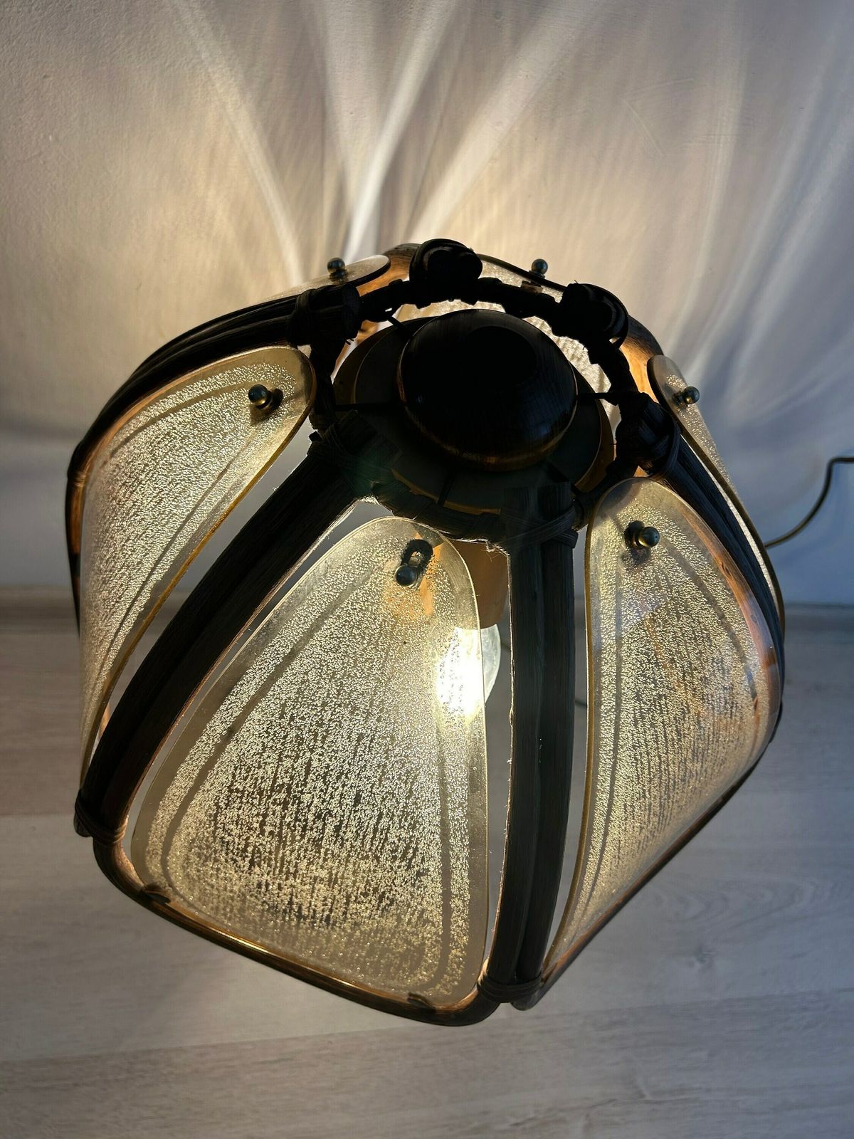 photo furniture Floral Tinted Glass Table Lamp, Mid Century Modern, Vintage Wooden Flower Lamp, Hollywood Regency Style Desk Lamp