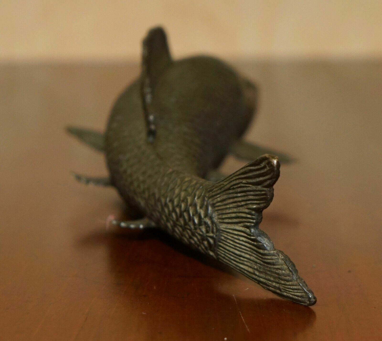 1350.0 Antique Solid Bronze Japanese Koi Carp Statue Of A Wonderfully Elegant Fish photo