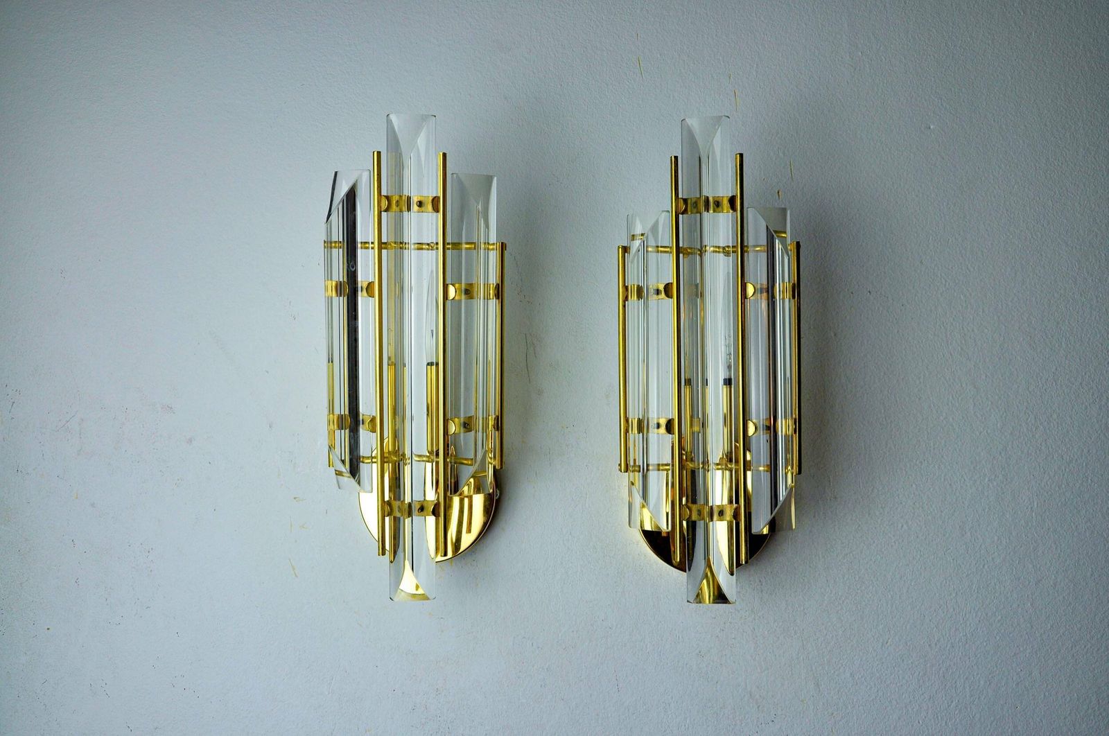 Pair Of Venini Wall Lights, Triedri Glass, Murano, Italy 1970 photo vintage