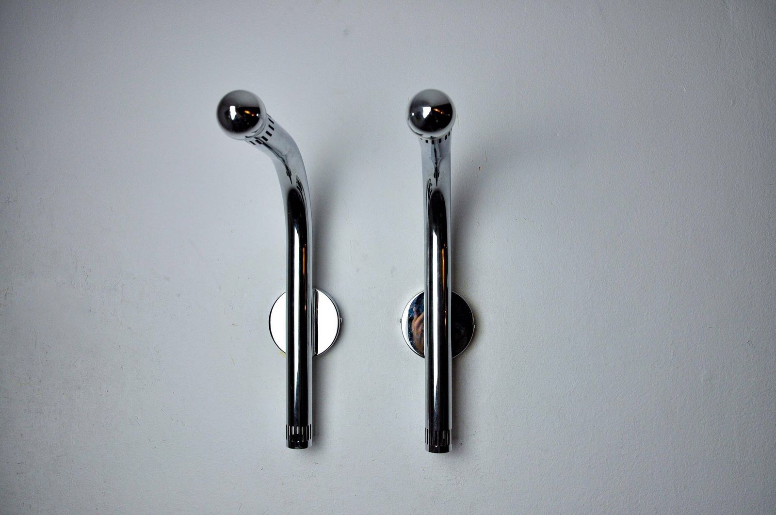 Pair Of Space Age Tubular Wall Lights, Chrome Plated Metal, Italy, 1970 photo Lighting