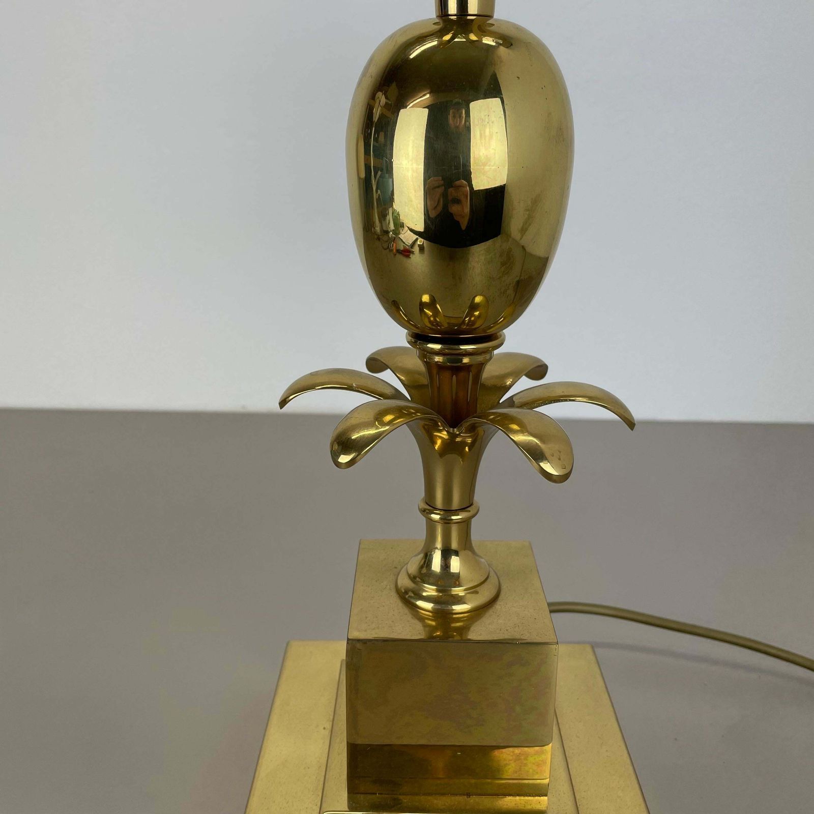 photo vinterior Large 82cm Brass "Pineapple" Table Light In Maison Charles Style, France 1970s