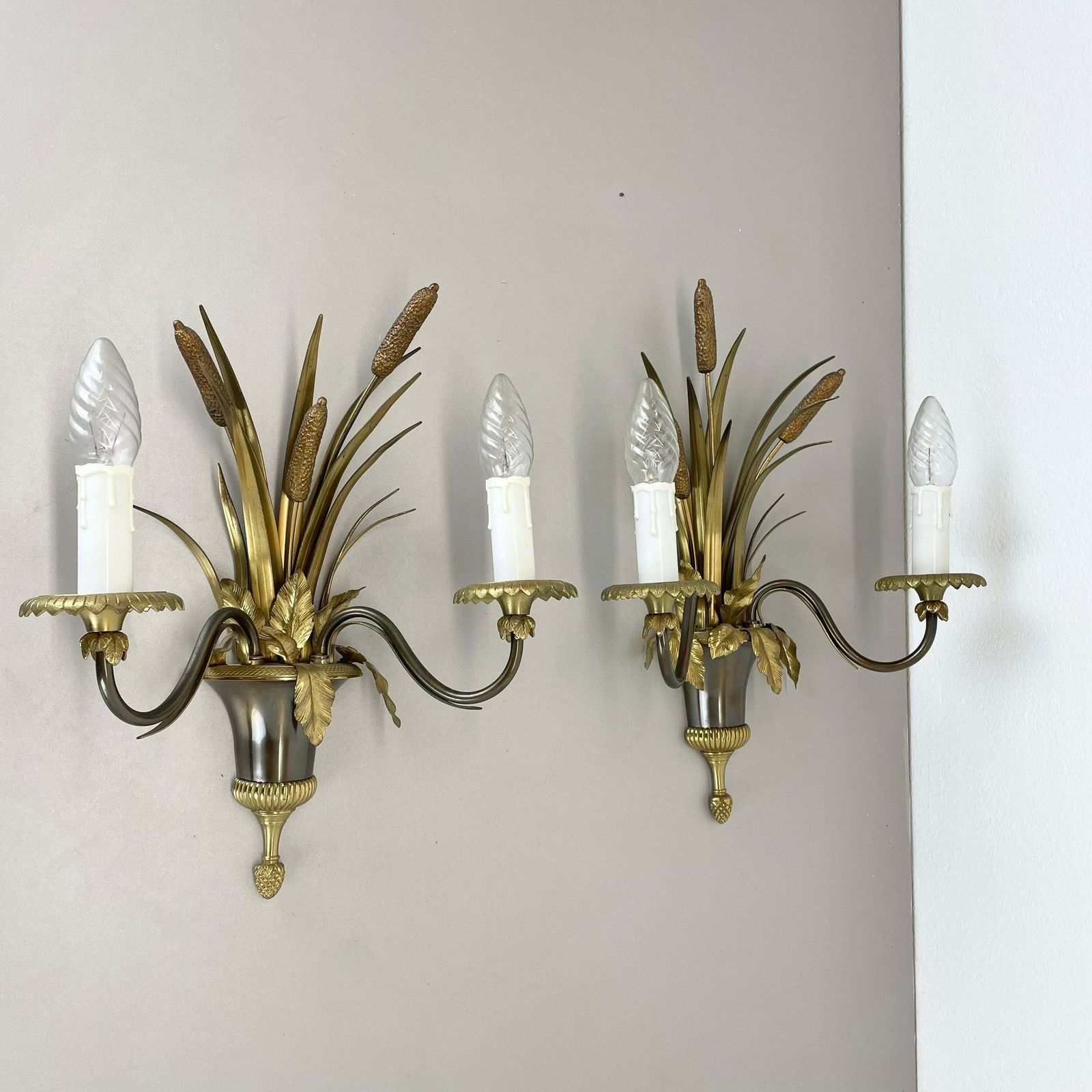 Set Of 2 Heavy Brass Florentiner Wall Lights By Maison Charles, France 1970s photo furniture