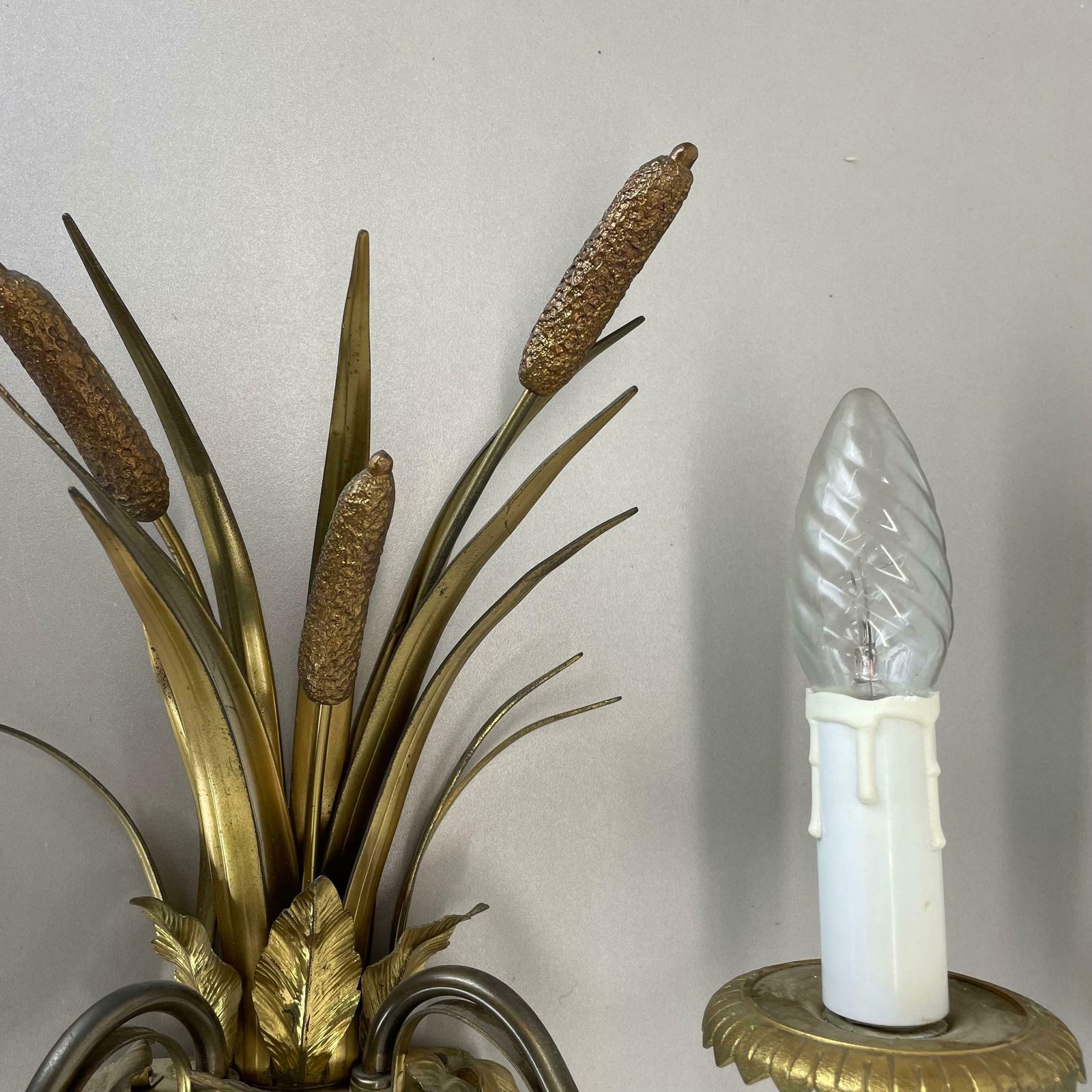 Set Of 2 Heavy Brass Florentiner Wall Lights By Maison Charles, France 1970s photo buy