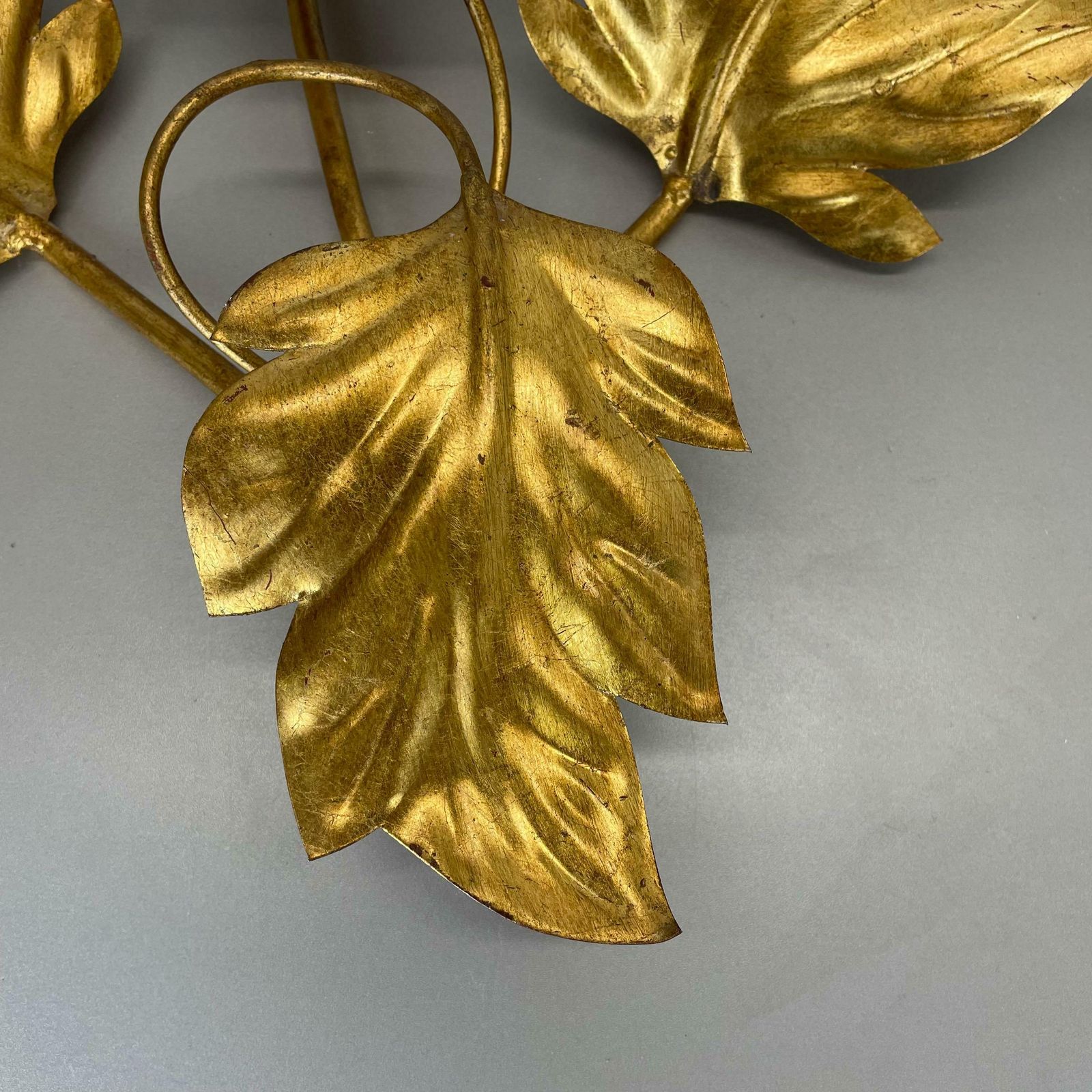 Set Of 2 Hans Kögl Style Golden Florentiner Leaf Wall Light Sconces, Italy, 1980 photo vinterior