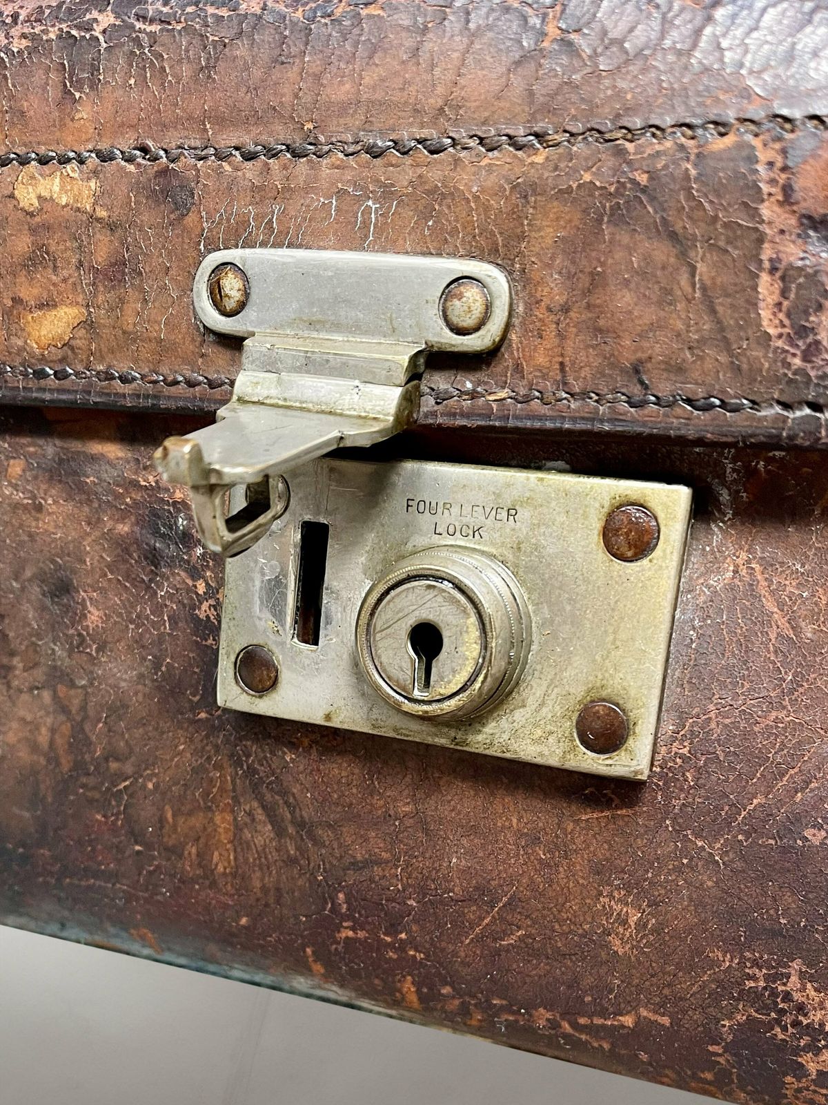 Vintage/Antique Large Heavy Tan Leather Suitcase Stamped Army And Navy London With Stickers Circa 1930 photo vinterior