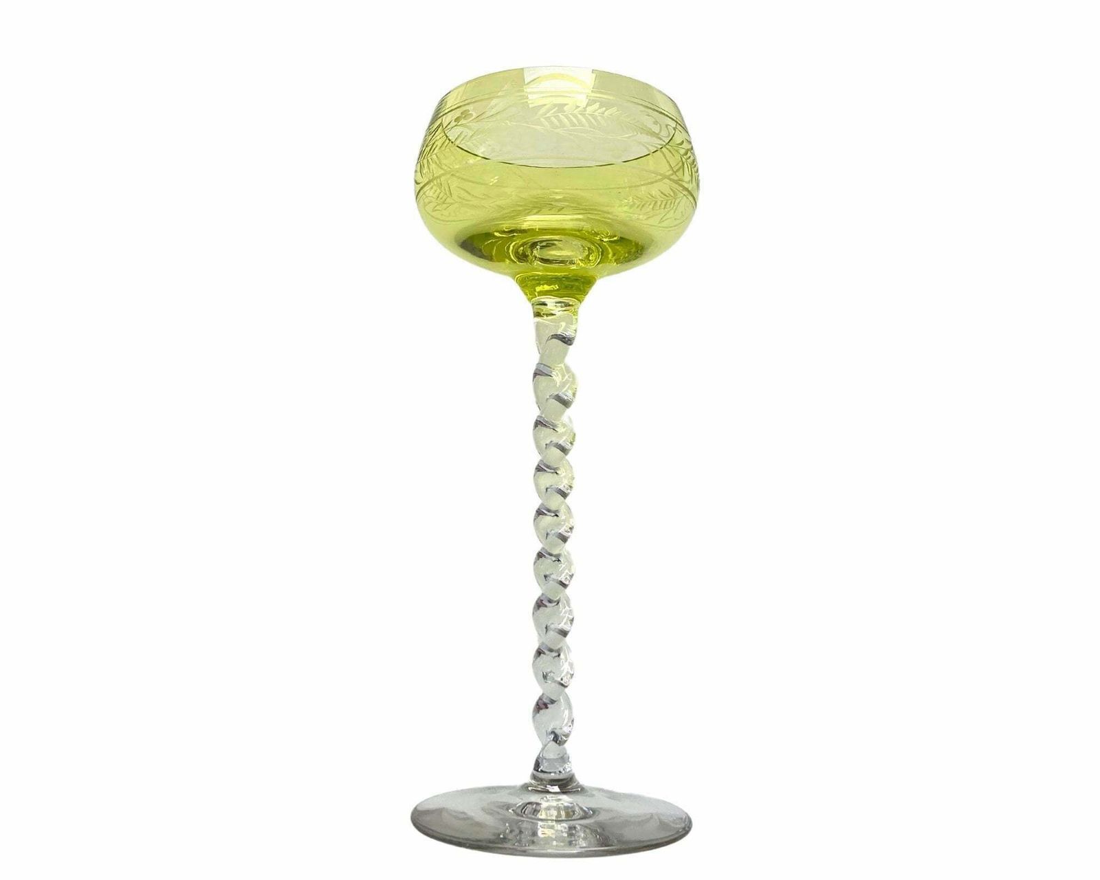 Franse Art Nouveau Champagneglazen | 2 Stuks | Fijne Gravures | Annagroen Coupes photo for sale