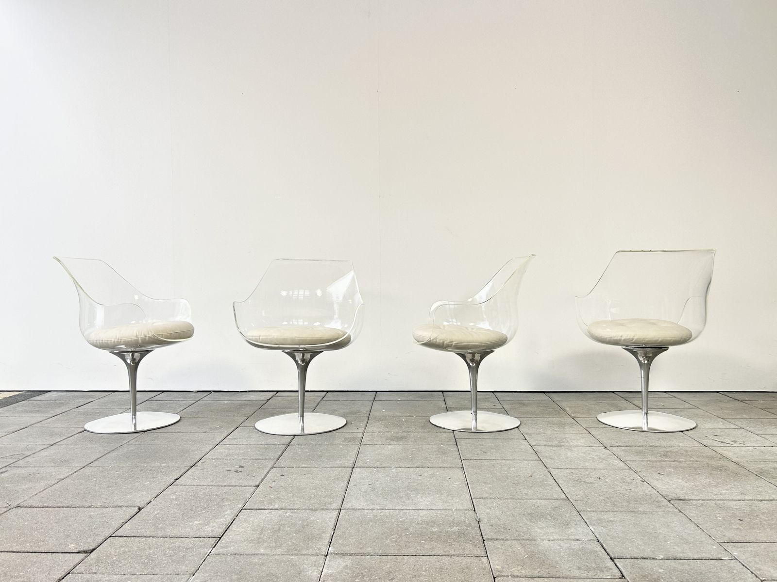 Set Of Four Champagne Chairs Design Erwine & Estelle Laverne For Formes Nouvelles 1960s photo Furniture