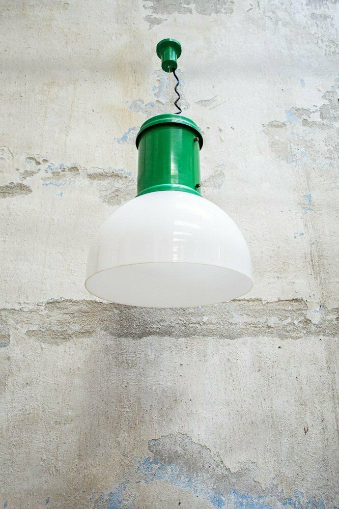 Industriële Hanglamp Van Metaal En Acrylglas, Jaren 1970 photo furniture