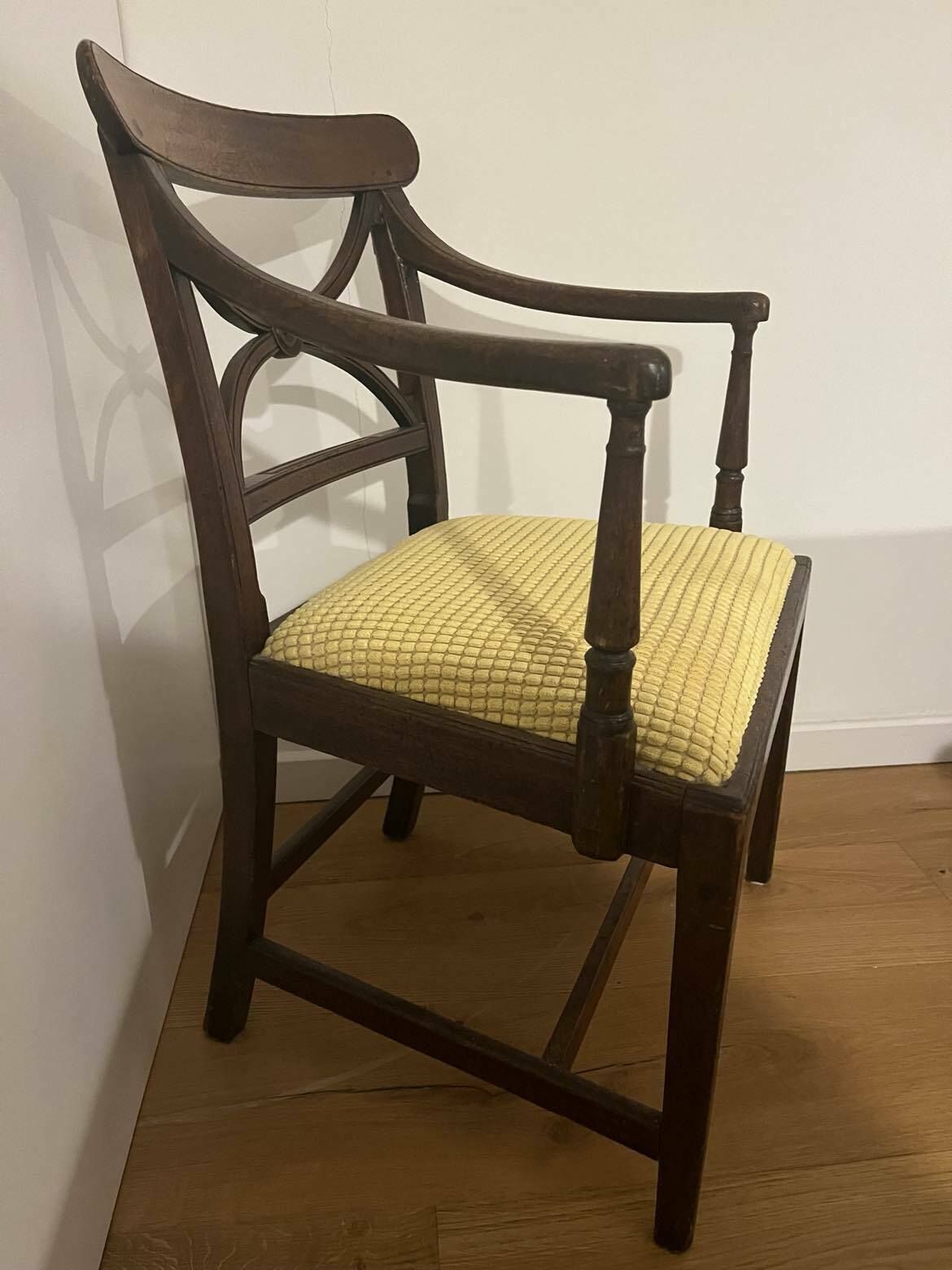 Mahogany Antique Carver Chair photo furniture