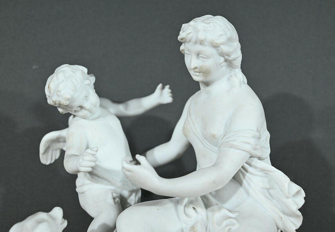 Biscuit Sculpture “Venus And Love” – Late 19th Century photo 610.0
