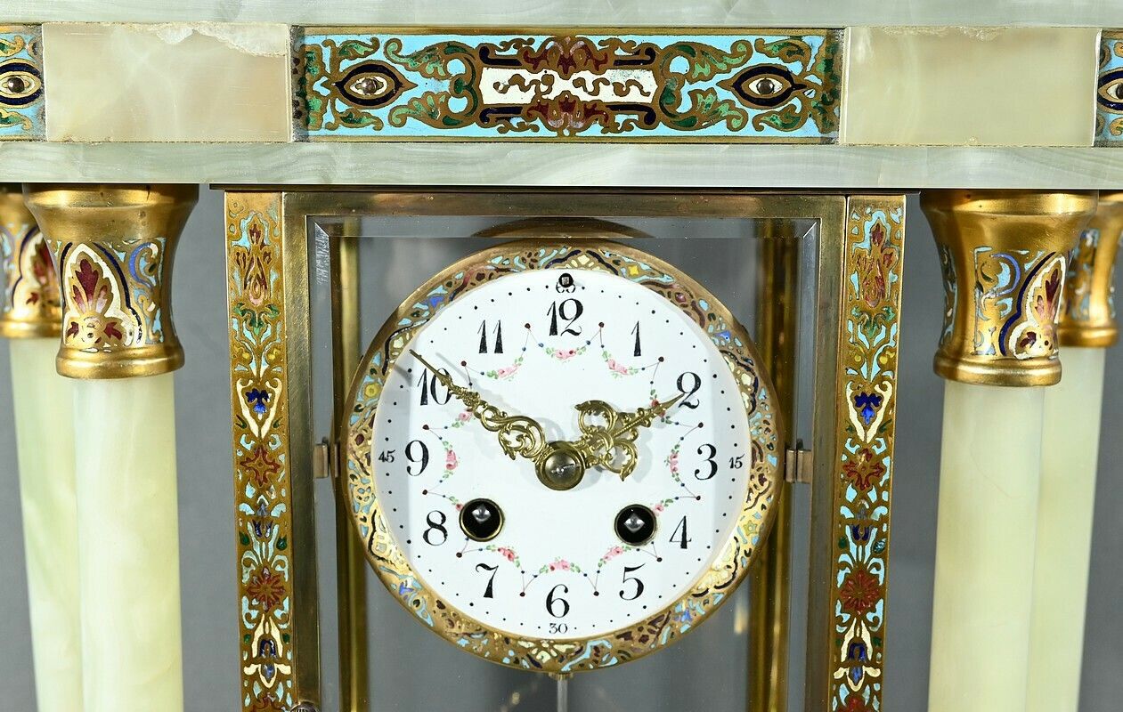 Onyx And Enamel Column Clock, Napoleon III – Mid 19th Century photo vinterior