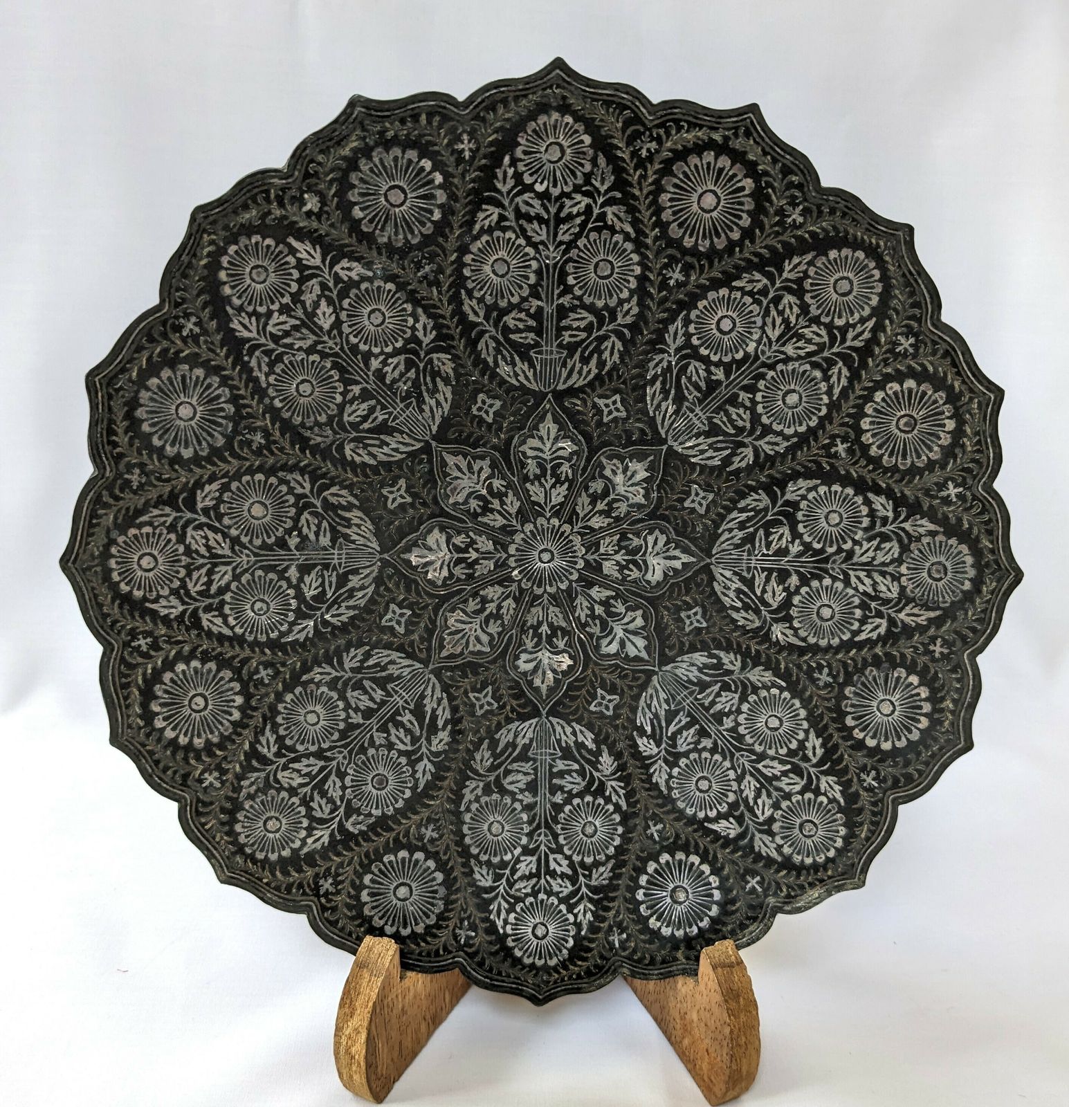 Antique Indian Deccan Bidriware Plate With Intricate Silver Inlay