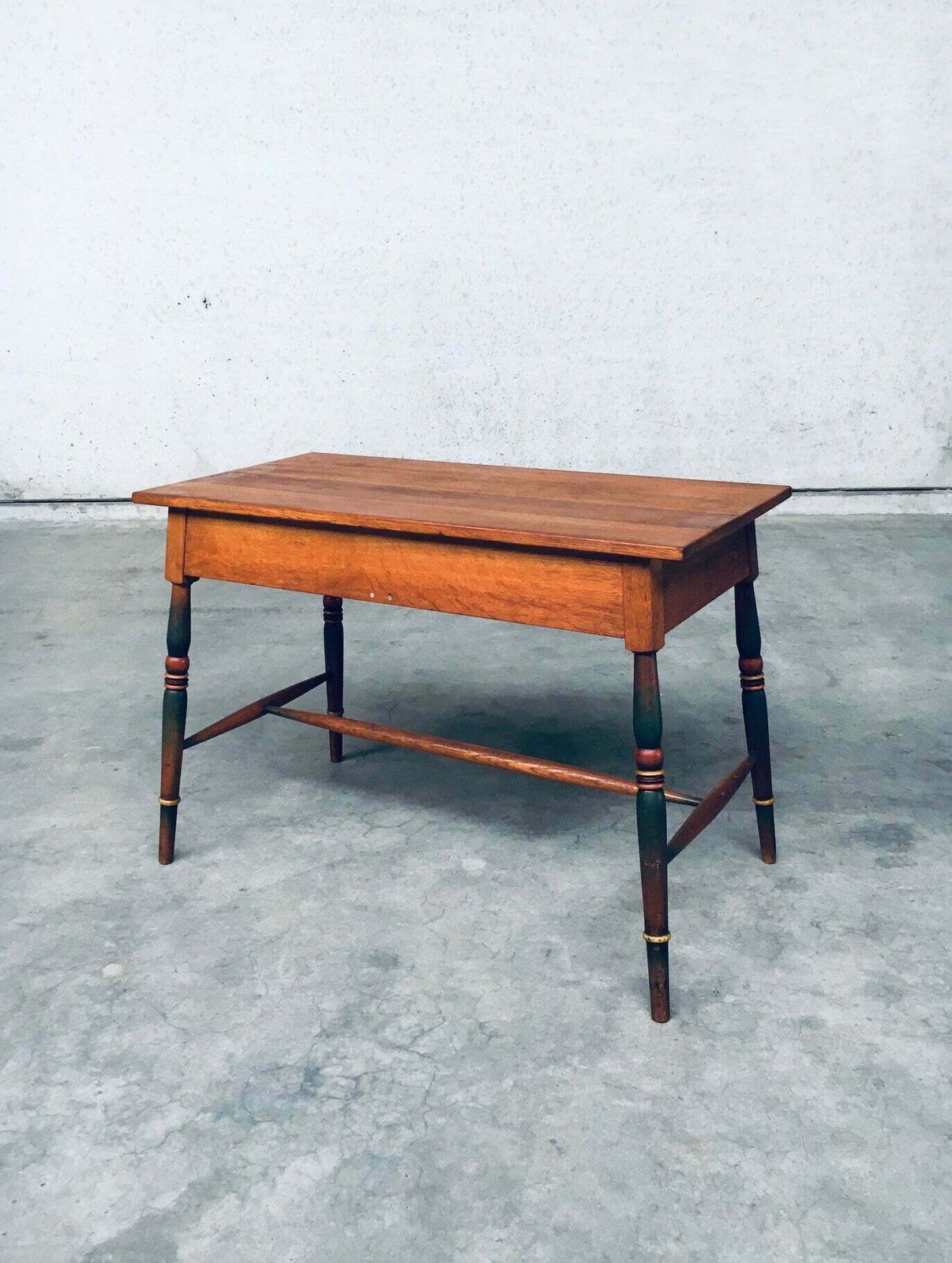 photo buy Amsterdam School Design Geschilderd Bureau, Nederland Jaren 1920