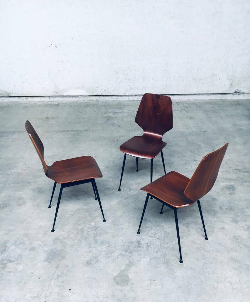 photo furniture Midcentury Modern Design Plywood Side Chairs Attributed To Carlo Ratti For Legni Curvati, Italy 1950's