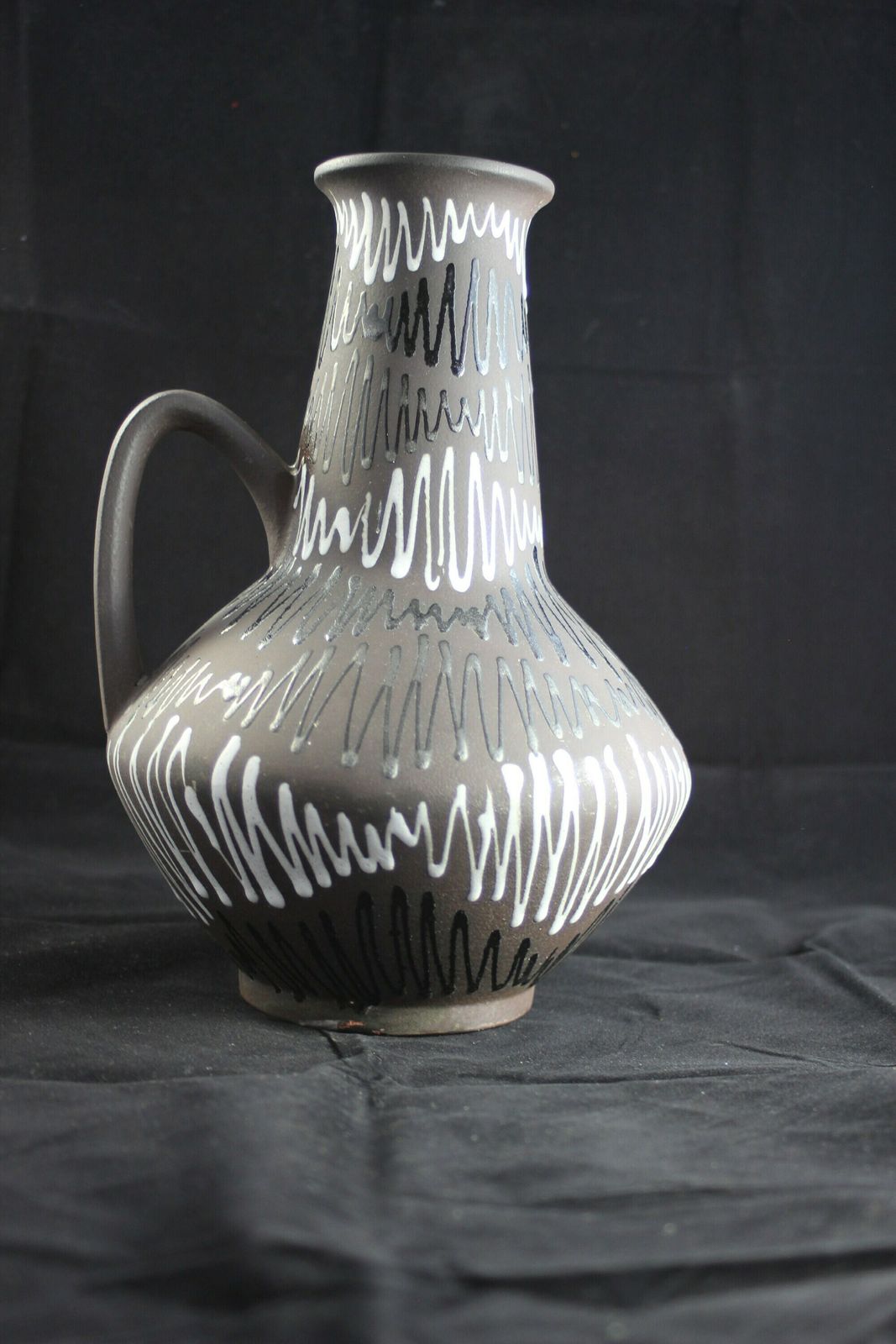 Carstens Tonnieshof Long Necked Vase With Handle And Contrast Interior Glaze 1970s West German Pottery photo 60.0