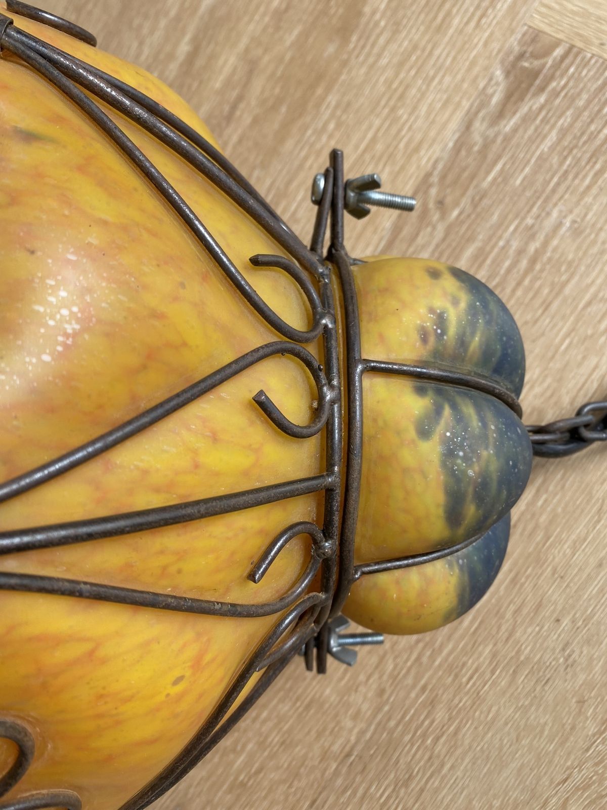 photo vinterior Large 1960s Venetian Wrought Iron Cage Murano Glass Lantern Pendant Light Opaque Amber