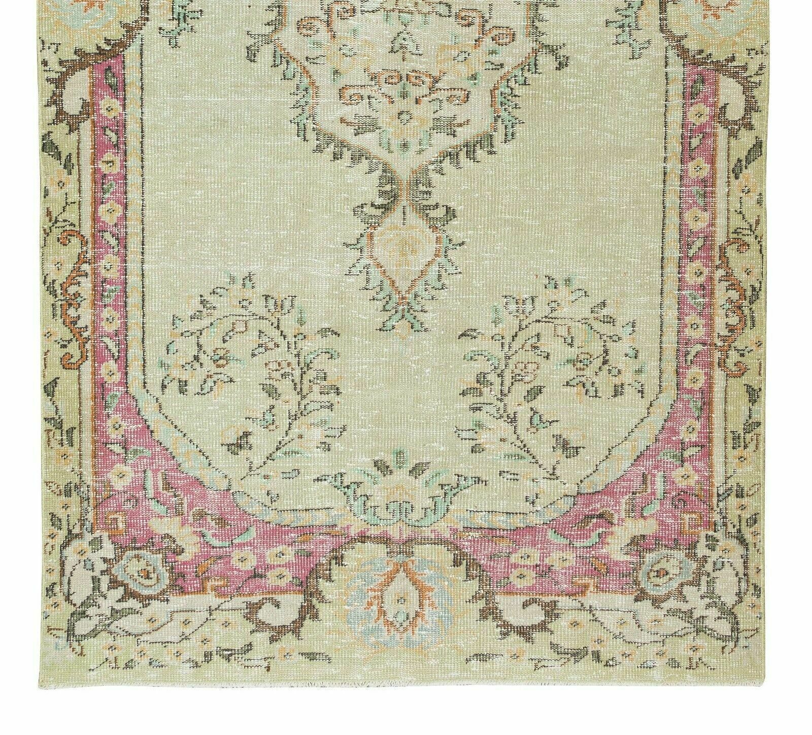 Vintage Handmade Medallion Design Turkish Rug For Living Room Decor photo 839.0