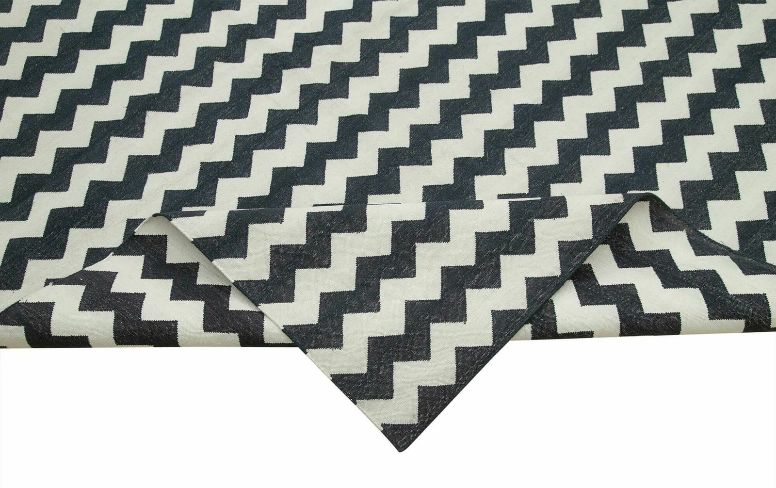 10x14 Black Dhurrie Rug, Late 20th Century photo vinterior