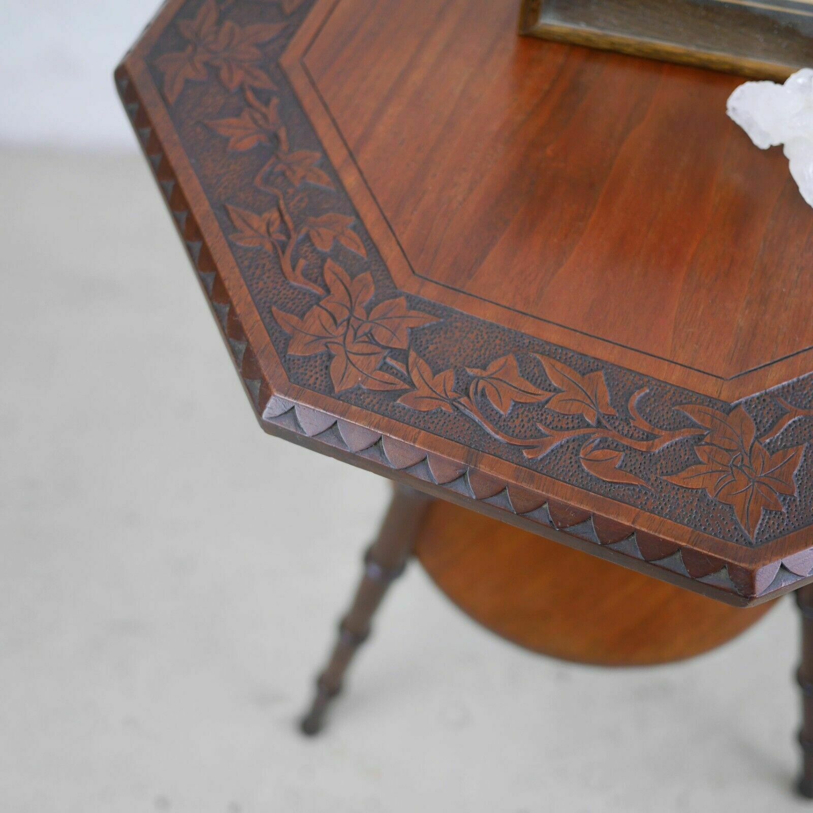 Antique Victorian Faux Bamboo Carved Poker Tripod Side Lamp Table photo vinterior