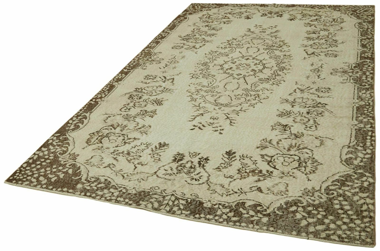 6x9 Beige Turkish Vintage Area Rug   41837 photo for sale