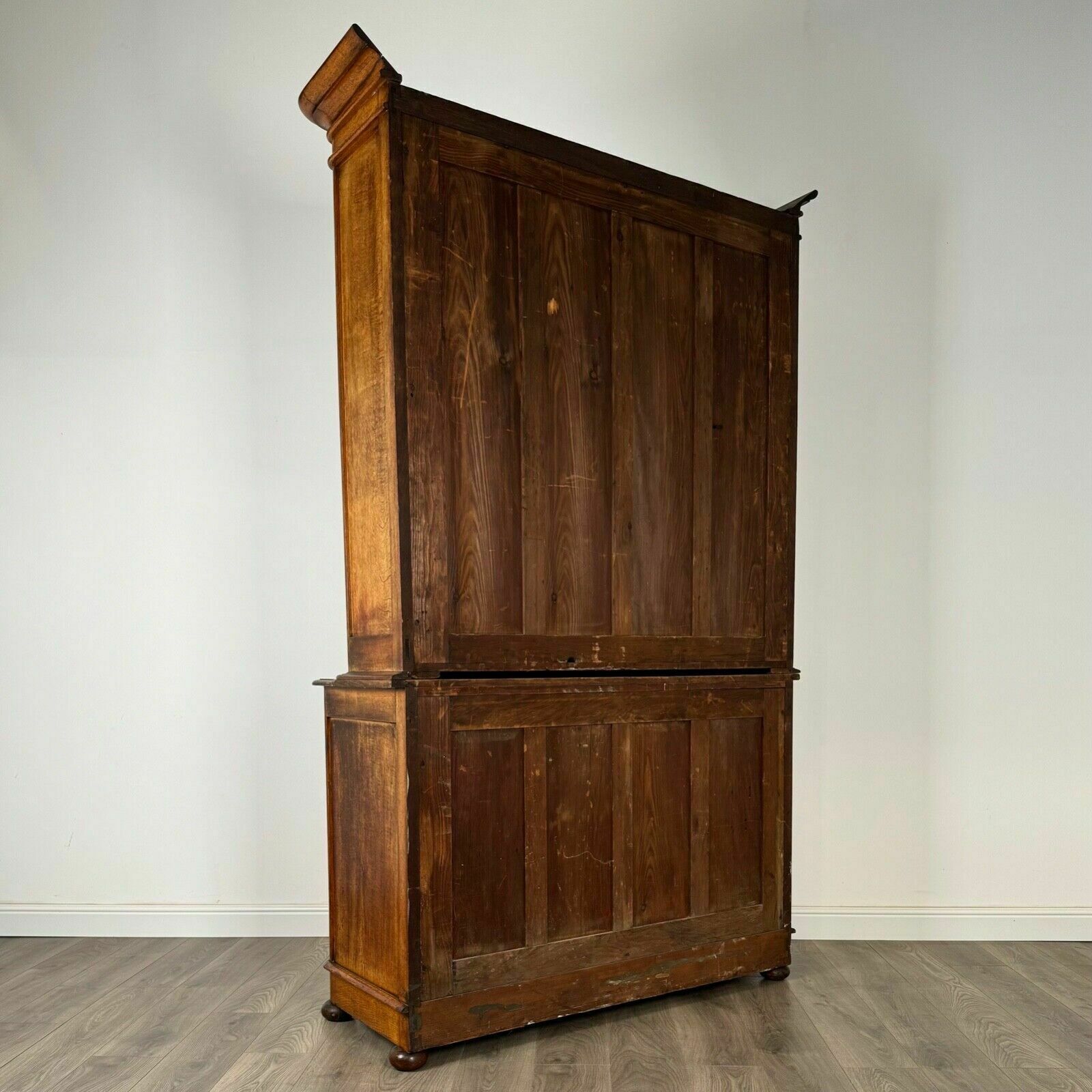 Antique 19th Century Golden Oak Bookcase On Cupboard Of Finest Quality photo 2250.0