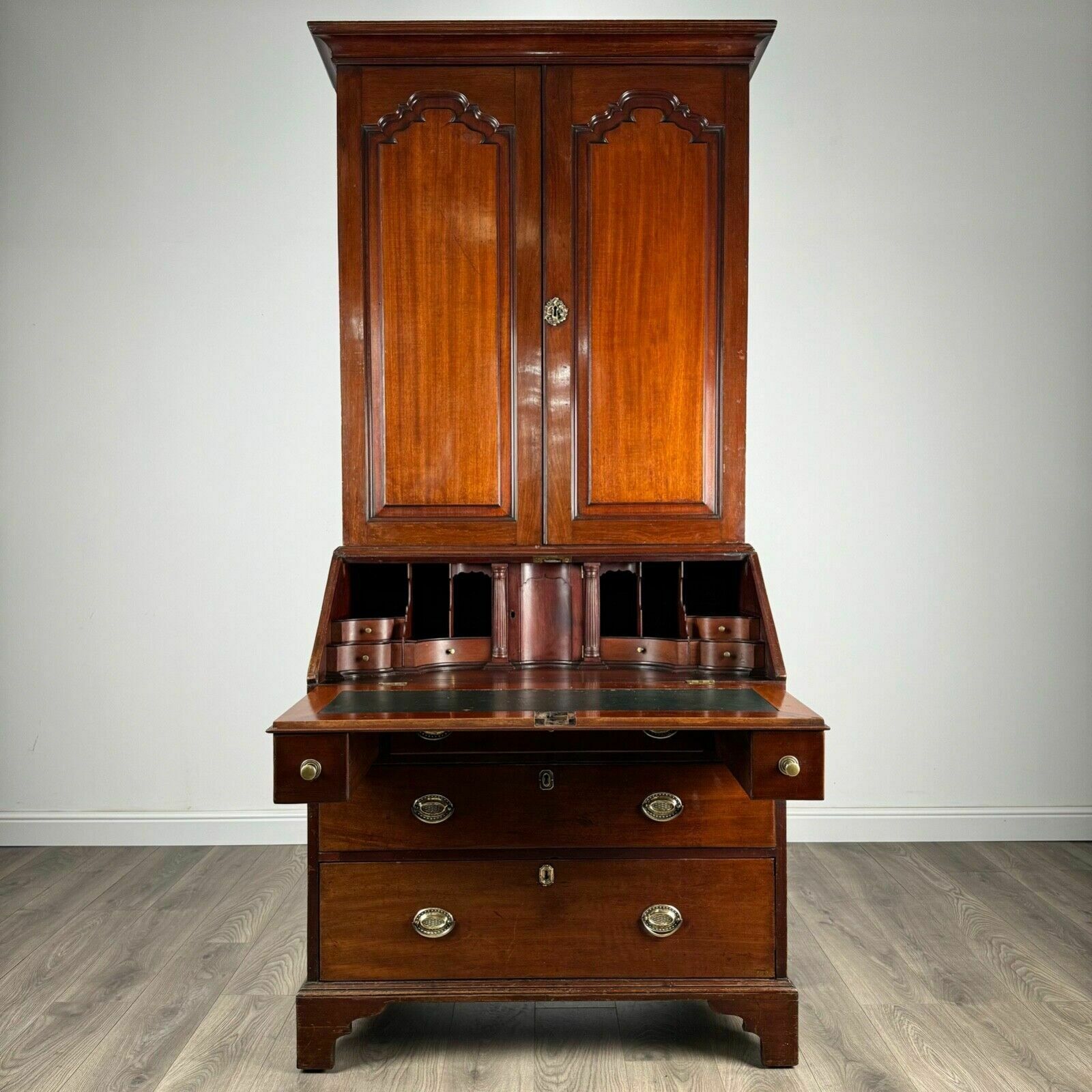 Antique 18th Century Fine Quality Bureau Bookcase In Mahogany photo furniture