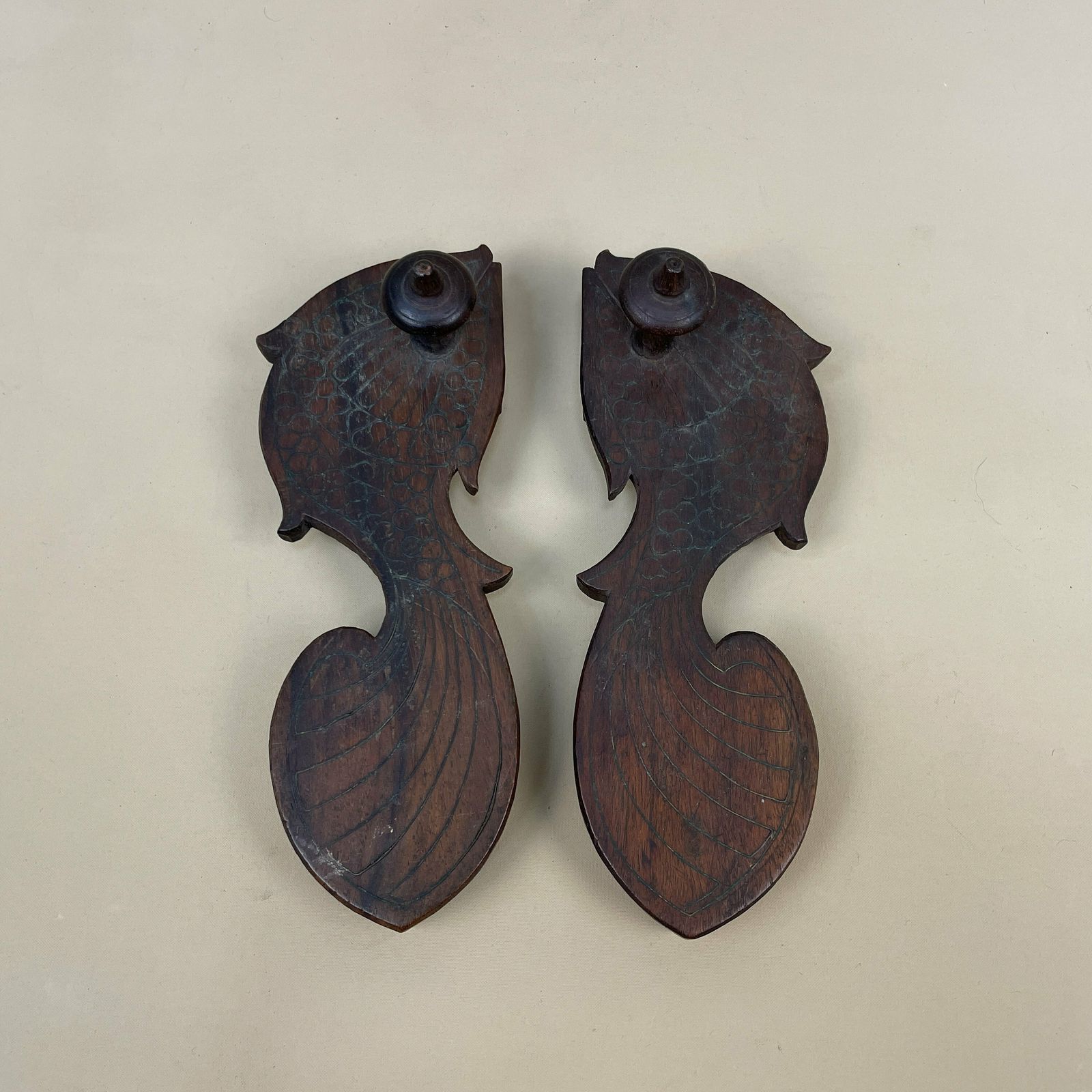 photo for sale Antique Indonesian Shoes Wooden Wall Coat Room Hanger Rack Hook Brown Hooks Mud Room Hallway Storage Hat Wood Fish Handmade Asian
