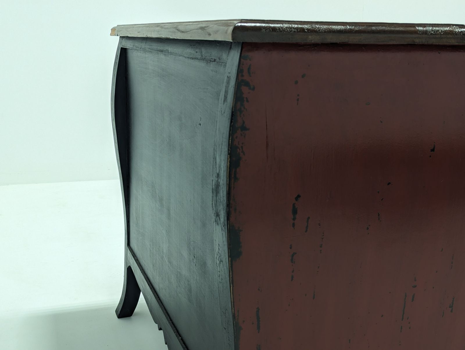 250.0 Butlers Chest Of Drawers photo