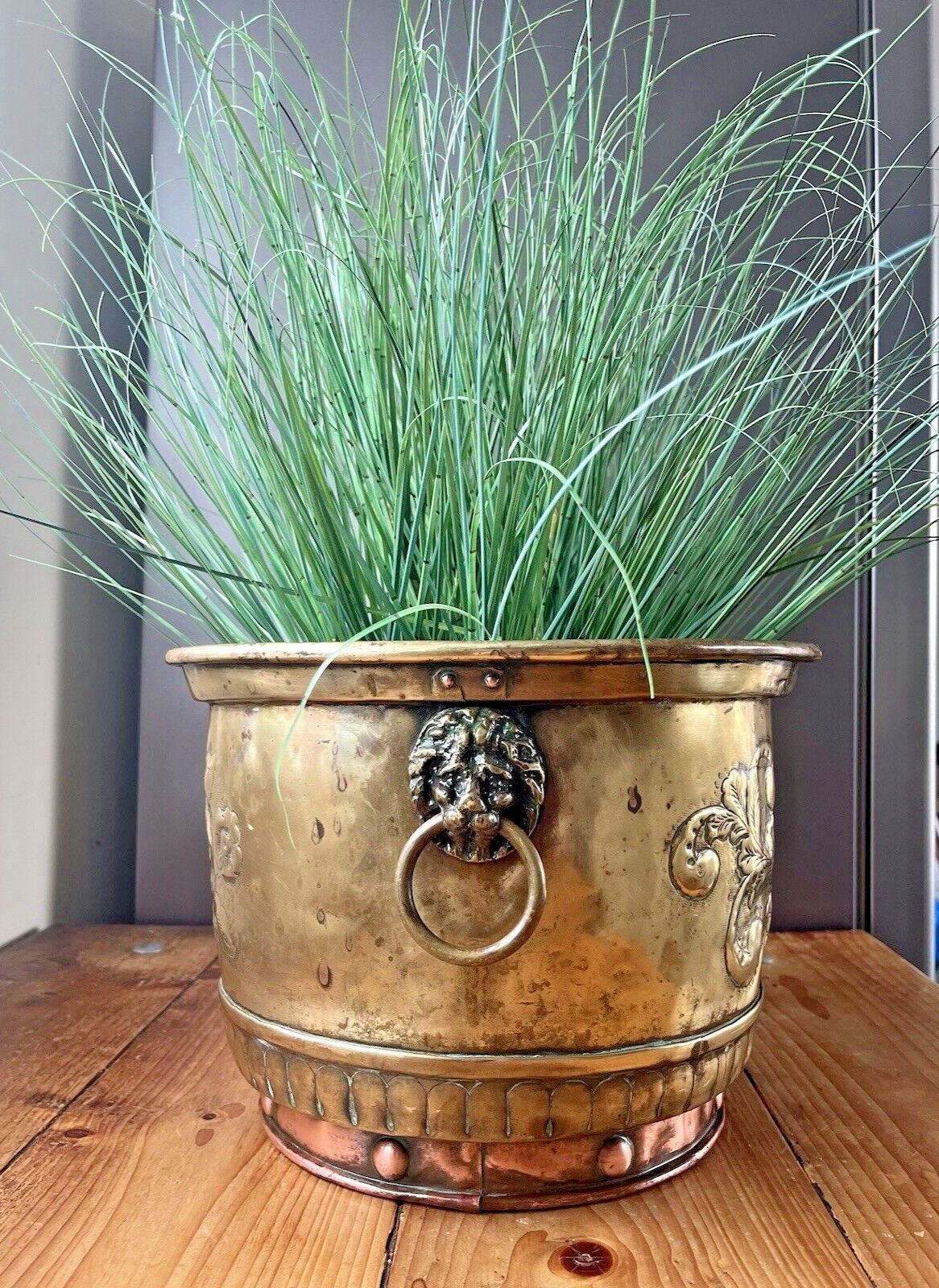 325.0 Antique Armorial Brass Copper Jardiniere Plant Pot Lion Head Handles Ice Bucket photo