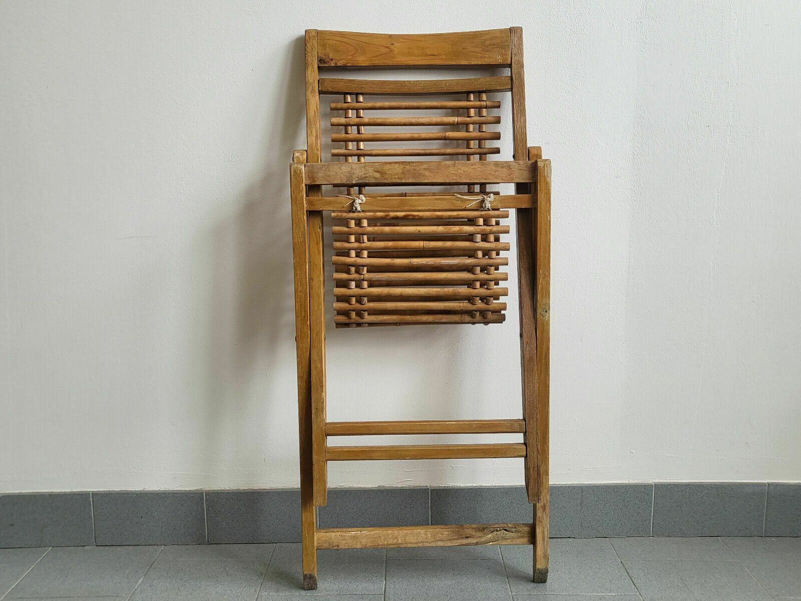 photo furniture Chilian Folding Chair Children's Transat Vintage 1950 Bamboo & Beech 50s