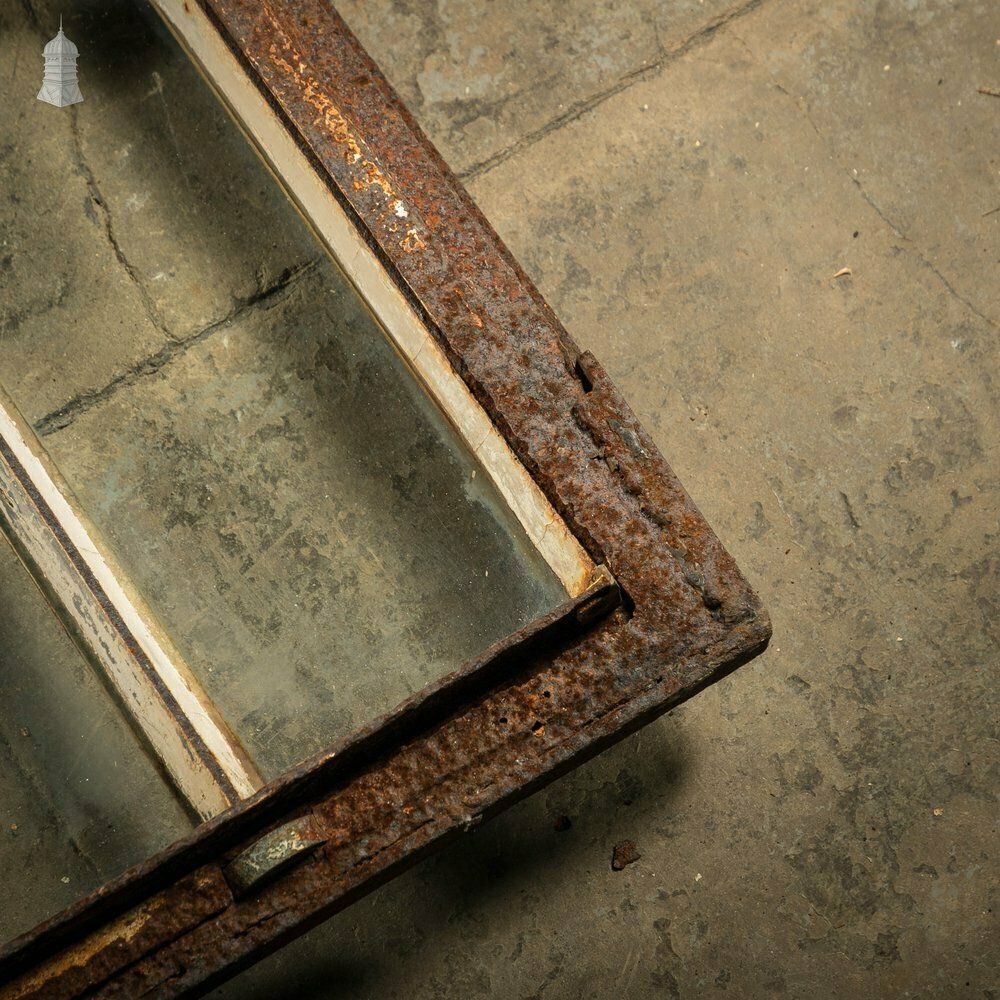 Arch Top Window, Metal Frame photo Home Fixtures
