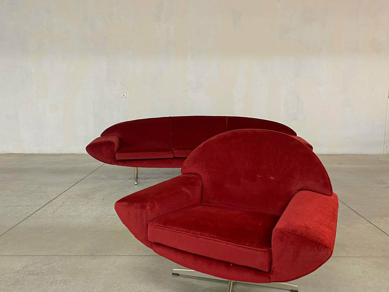 photo vintage Capri Swivel Armchair By Johannes Andersen For Trensum