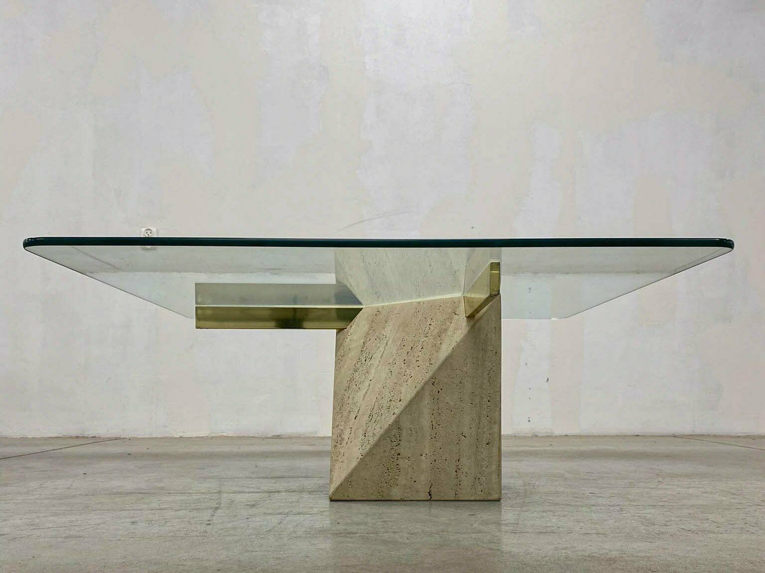 photo vinterior Italian Travertine Coffee Table From Artedi, 1970s