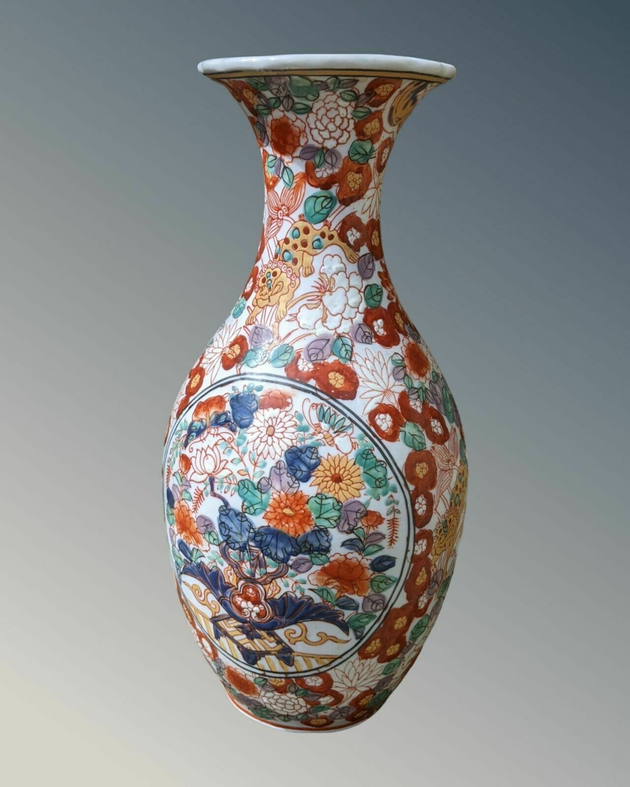 Antique Japanese Porcelain Vase Hand Enamelled photo 385.0