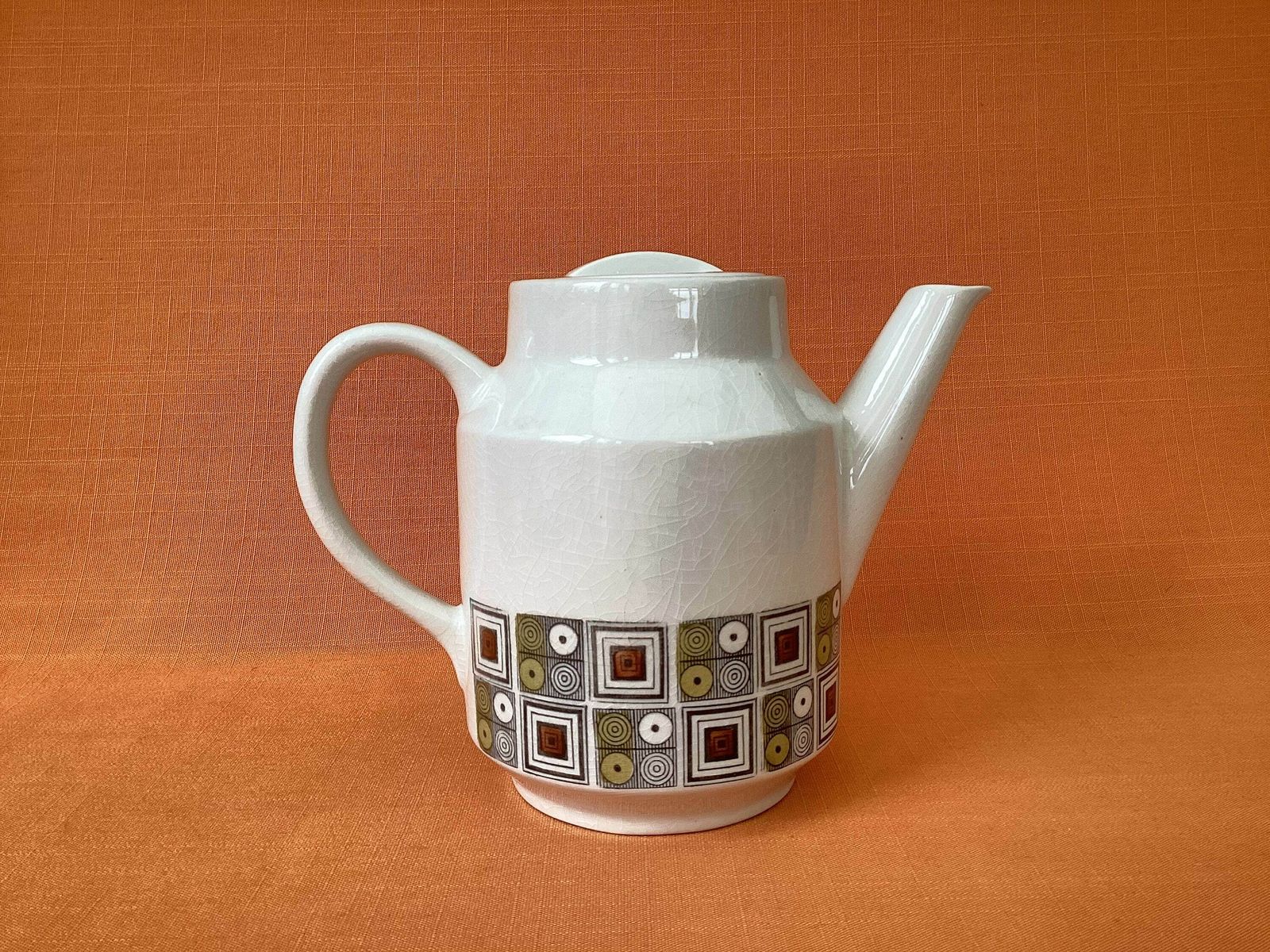 Broadhurst Kathie Winkle Rushstone ‘Kofti’ Pot (2 Pint), 1960s Kathie Winkle Teapot, Broadhurst Rushstone Coffee Pot,Kathie Winkle Kofti Pot photo for sale