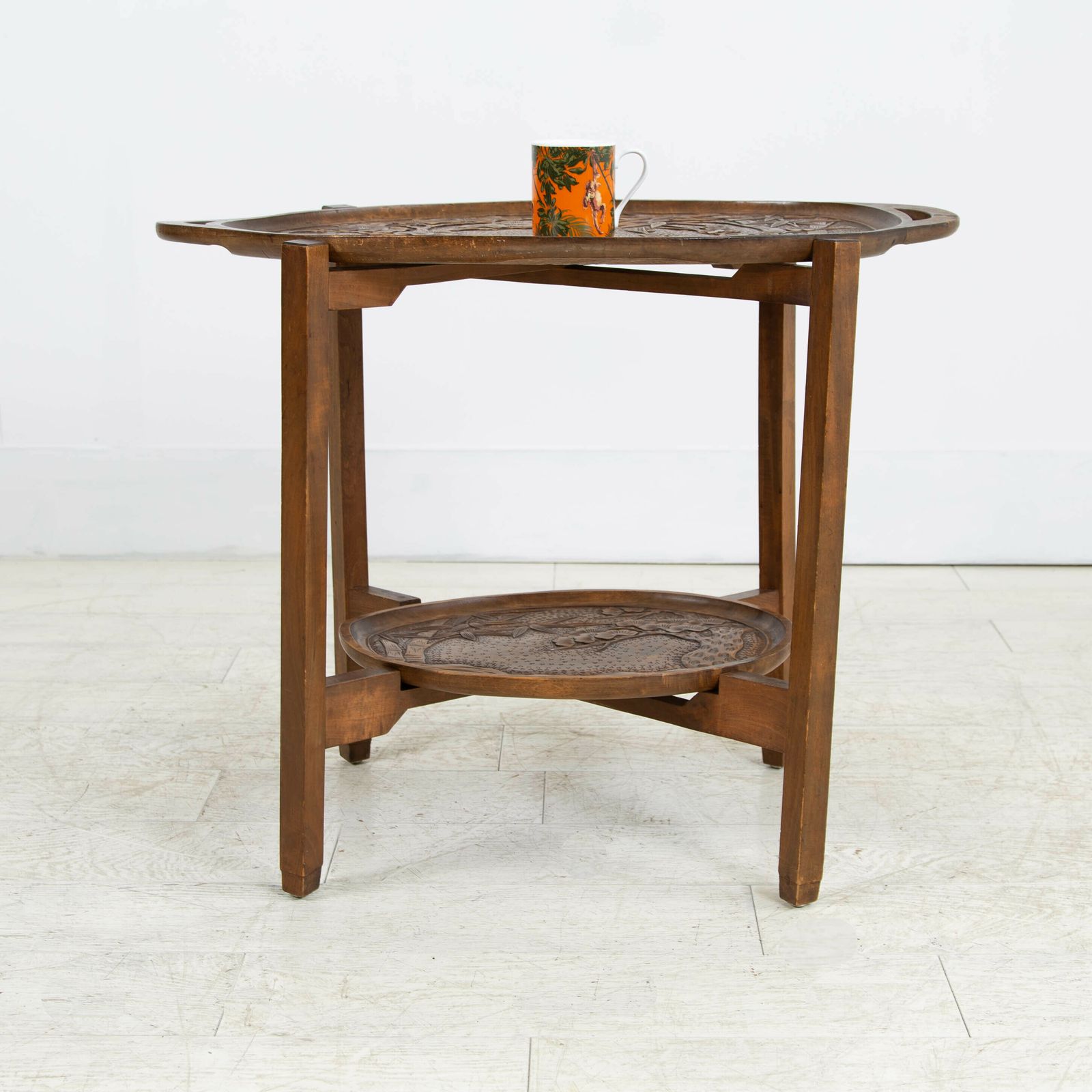 photo vinterior Delightful Mid Century Japanese Carved Side Table