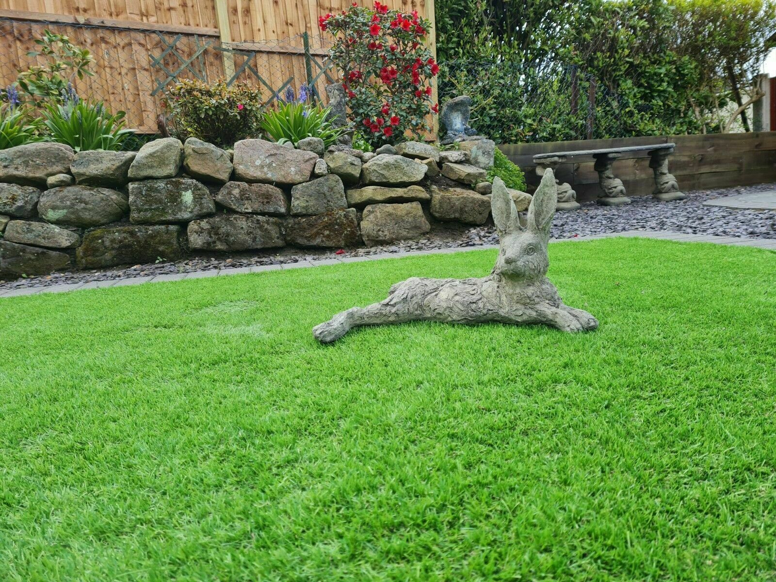 Vintage Hampshire Hare Garden Ornement English Stone 0210. photo furniture