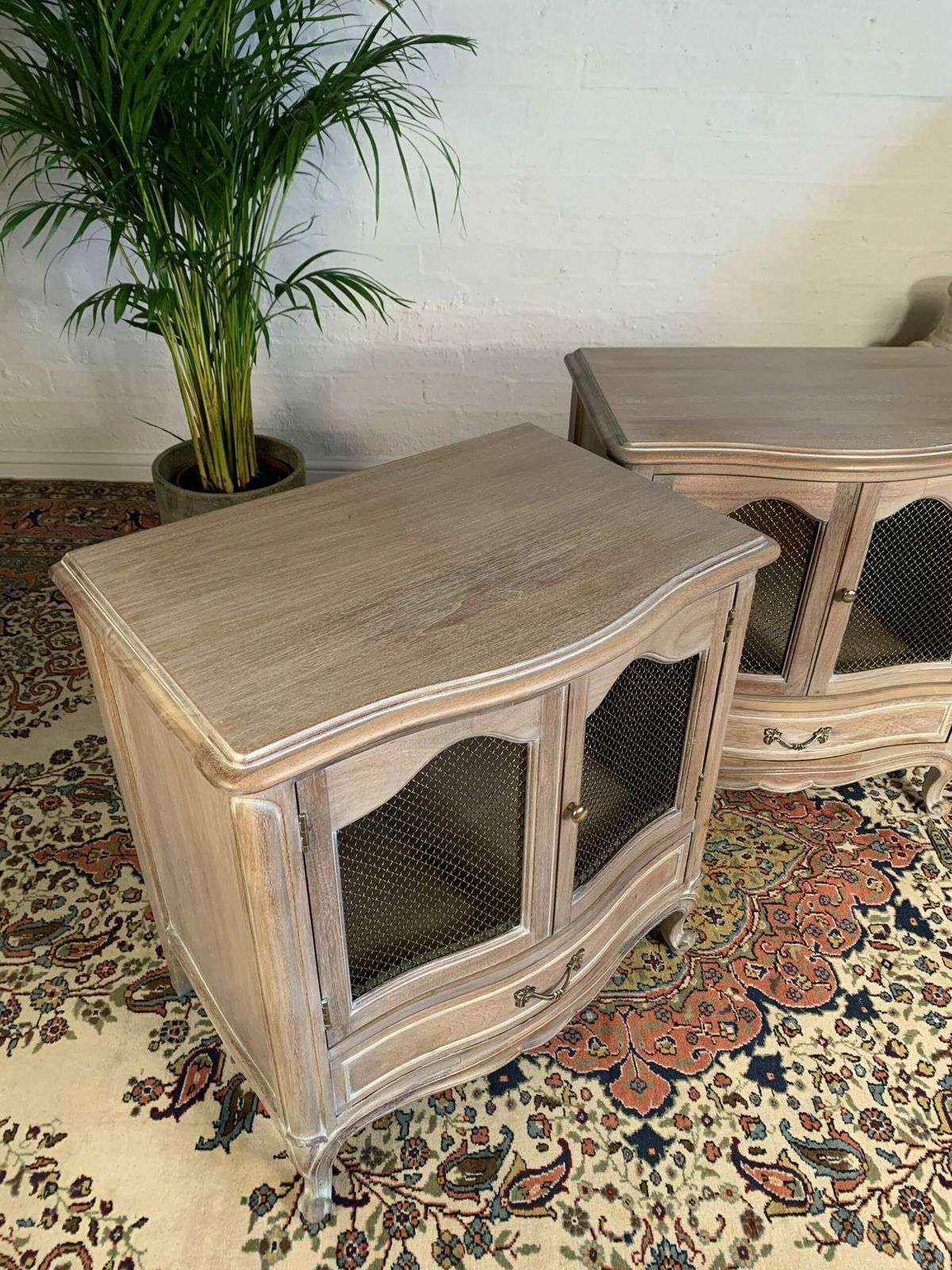 Pair Of Drexel Bedside Cabinets photo Furniture