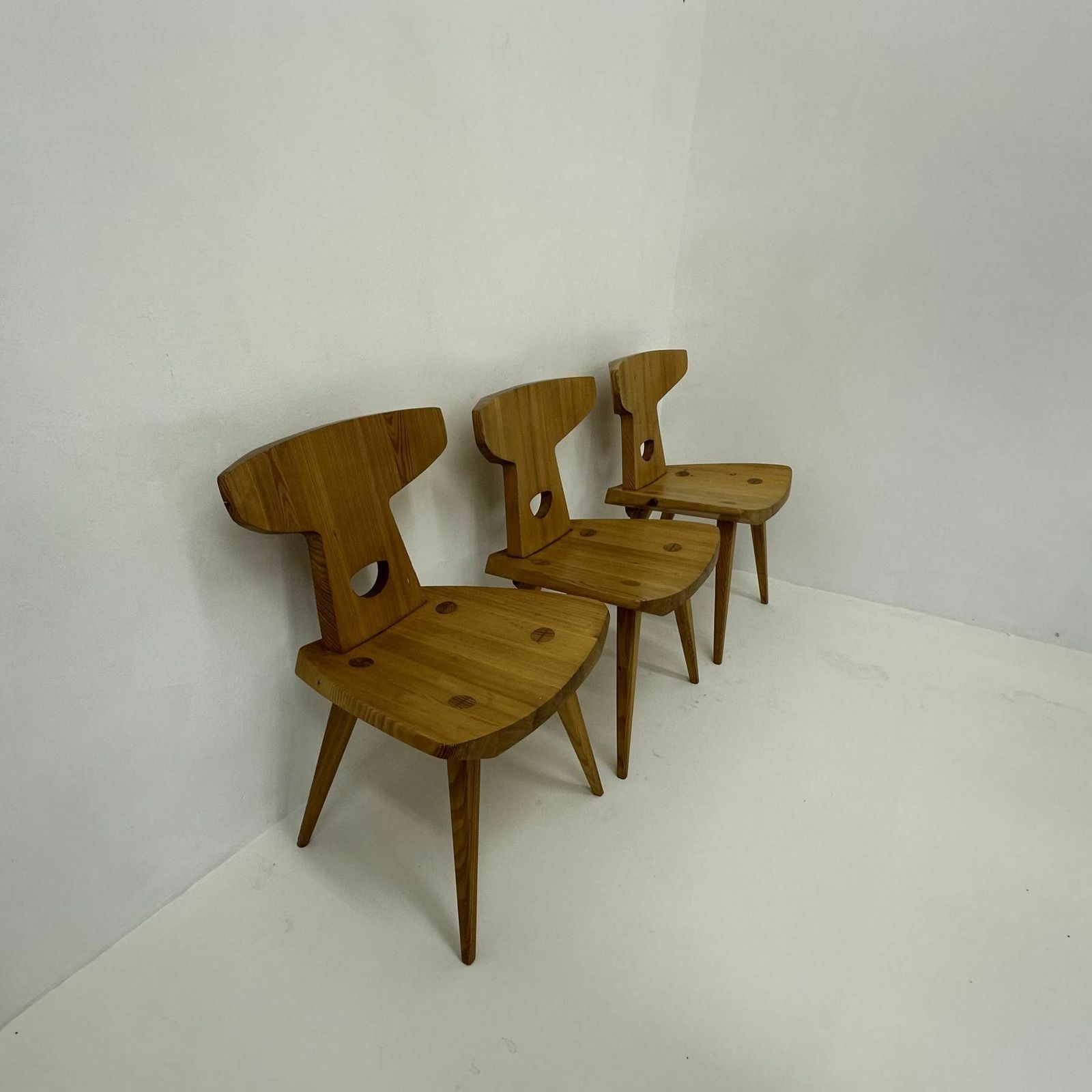 Jacob Kielland Brandt Eetkamerstoelen Massief Grenen Denemarken, Jaren 1960 photo for sale