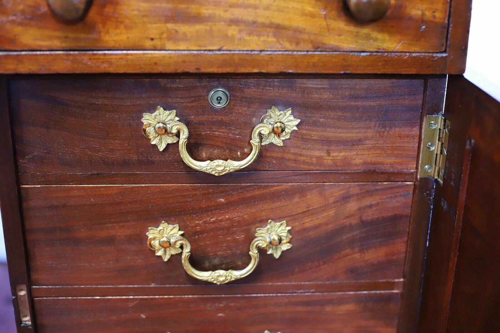 Stunning Victorian Mahogany Partners Pedestal Desk photo vinterior